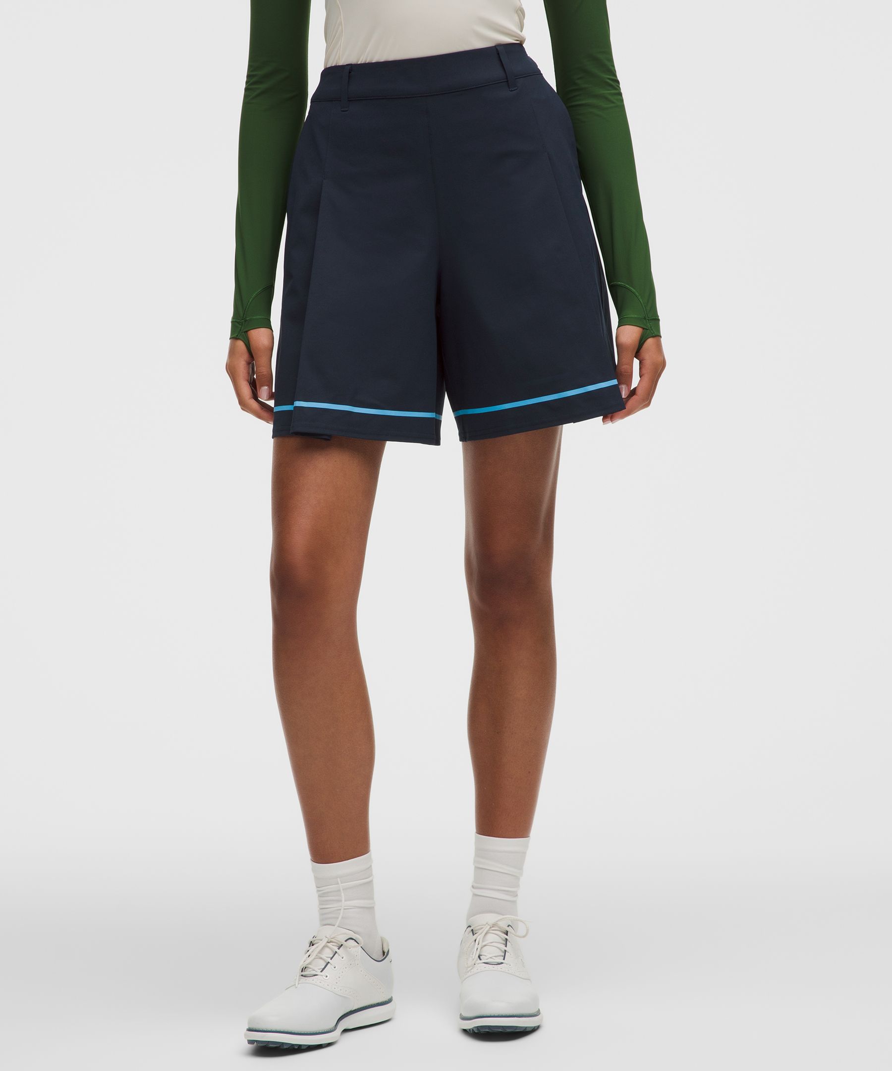 Box-Pleat High-Rise Golf Short 7"