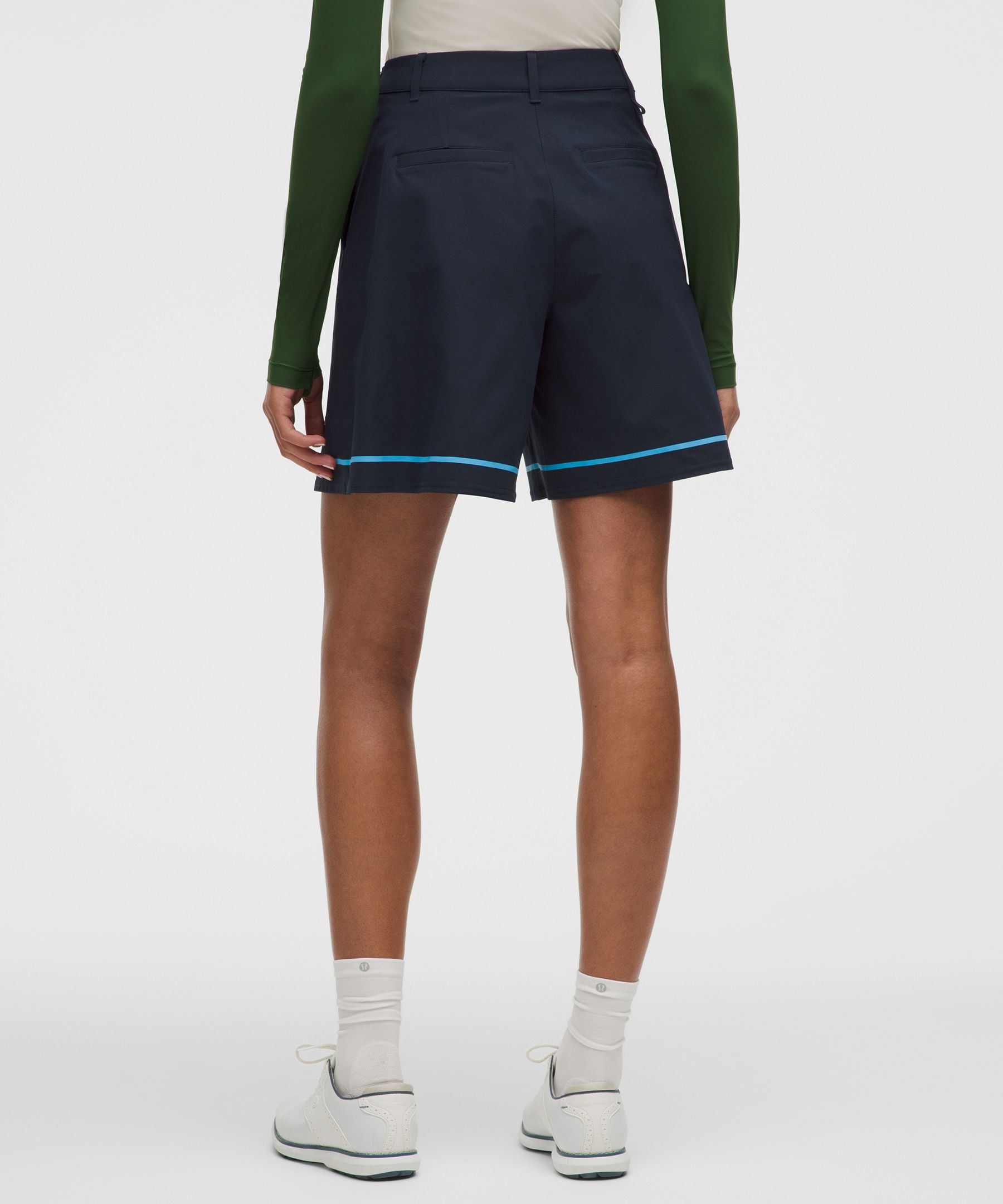 Box-Pleat High-Rise Golf Short 7"