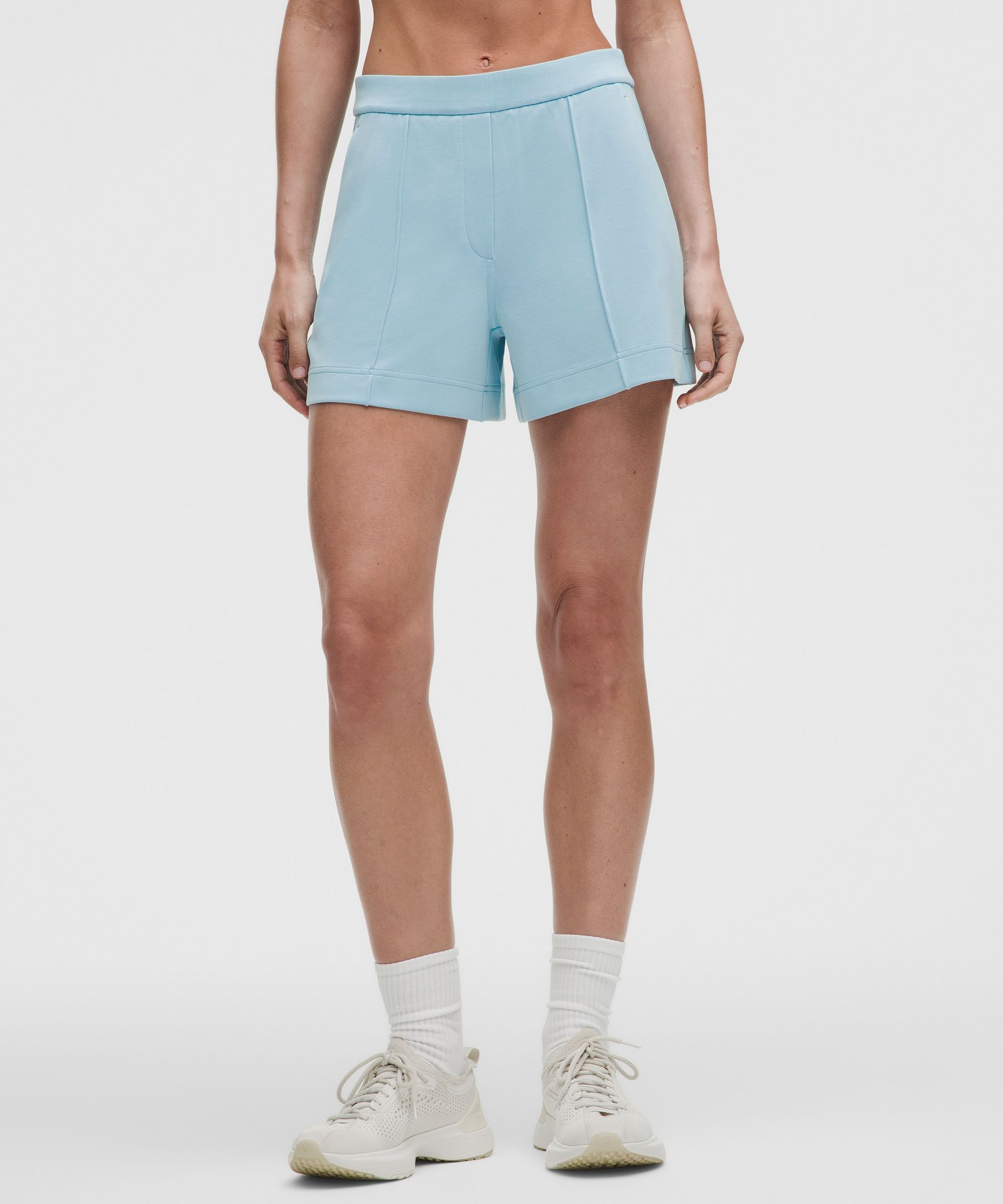 Short Softstreme l&eacute;ger taille mi-haute &agrave; plis nervur&eacute;s 10 cm