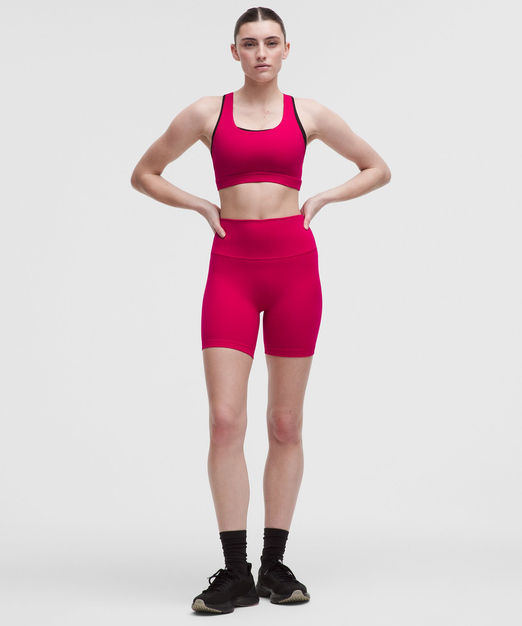 Wunder Train No Line High-Rise Short 6"