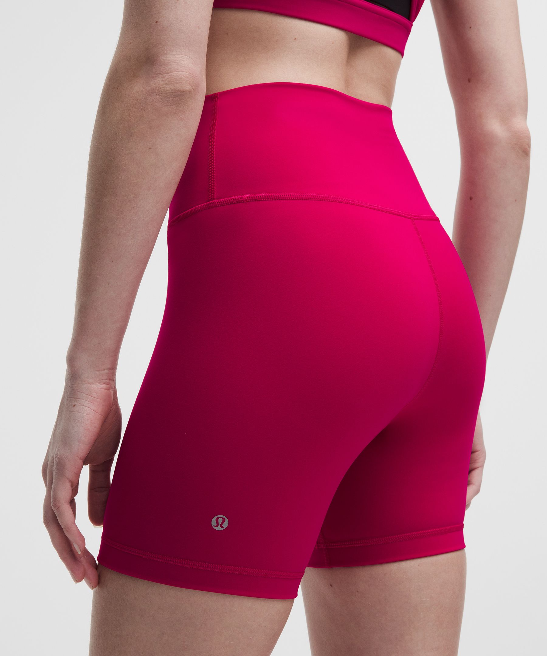 Wunder Train No Line High-Rise Short 6"