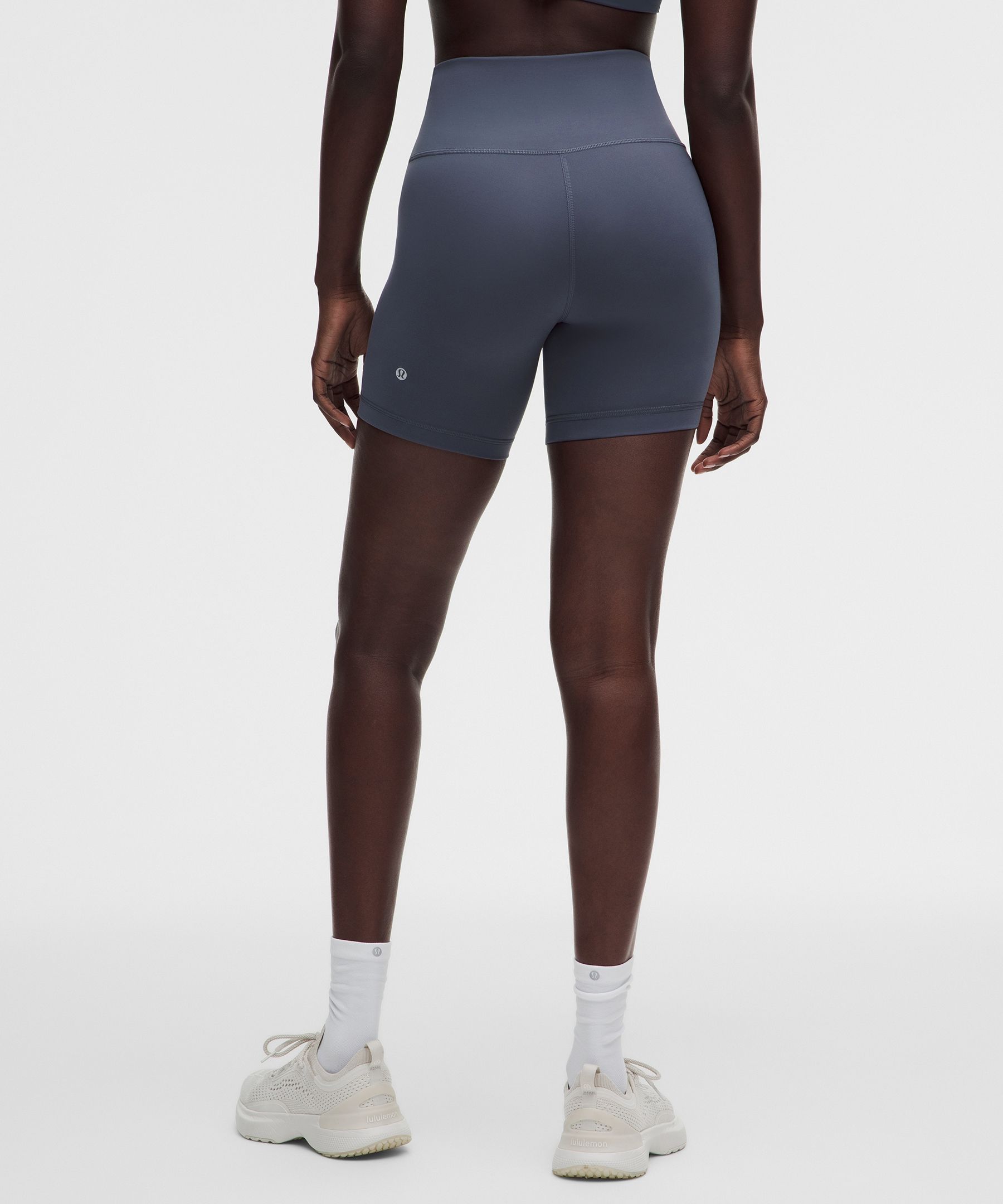 Wunder Train No Line High-Rise Short 6"
