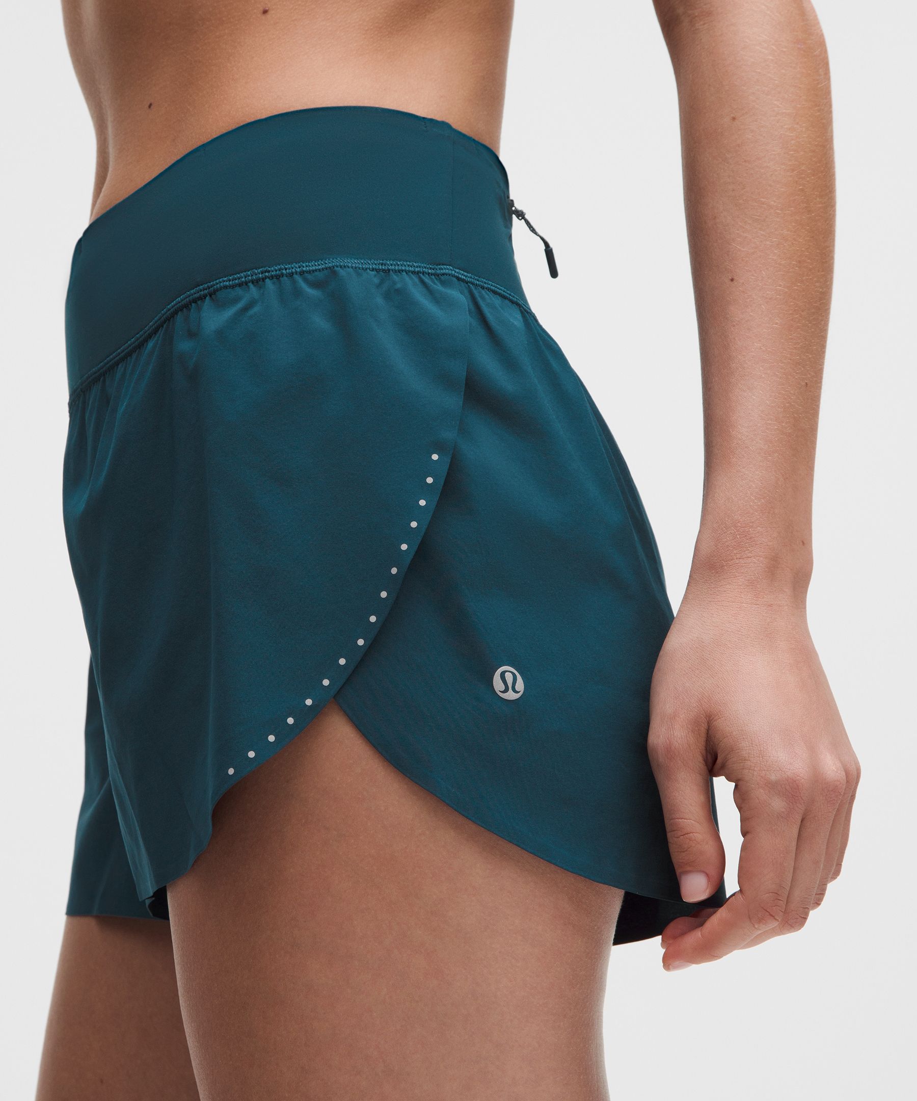 Pantal&oacute;n corto Fast and Free de talle medio con abertura lateral, 8&nbsp;cm *Dise&ntilde;o renovado