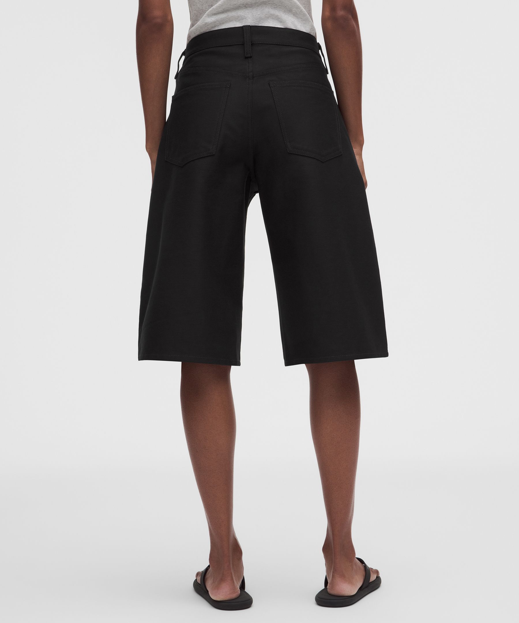EasyFive Low-Rise Bermuda Short 14"