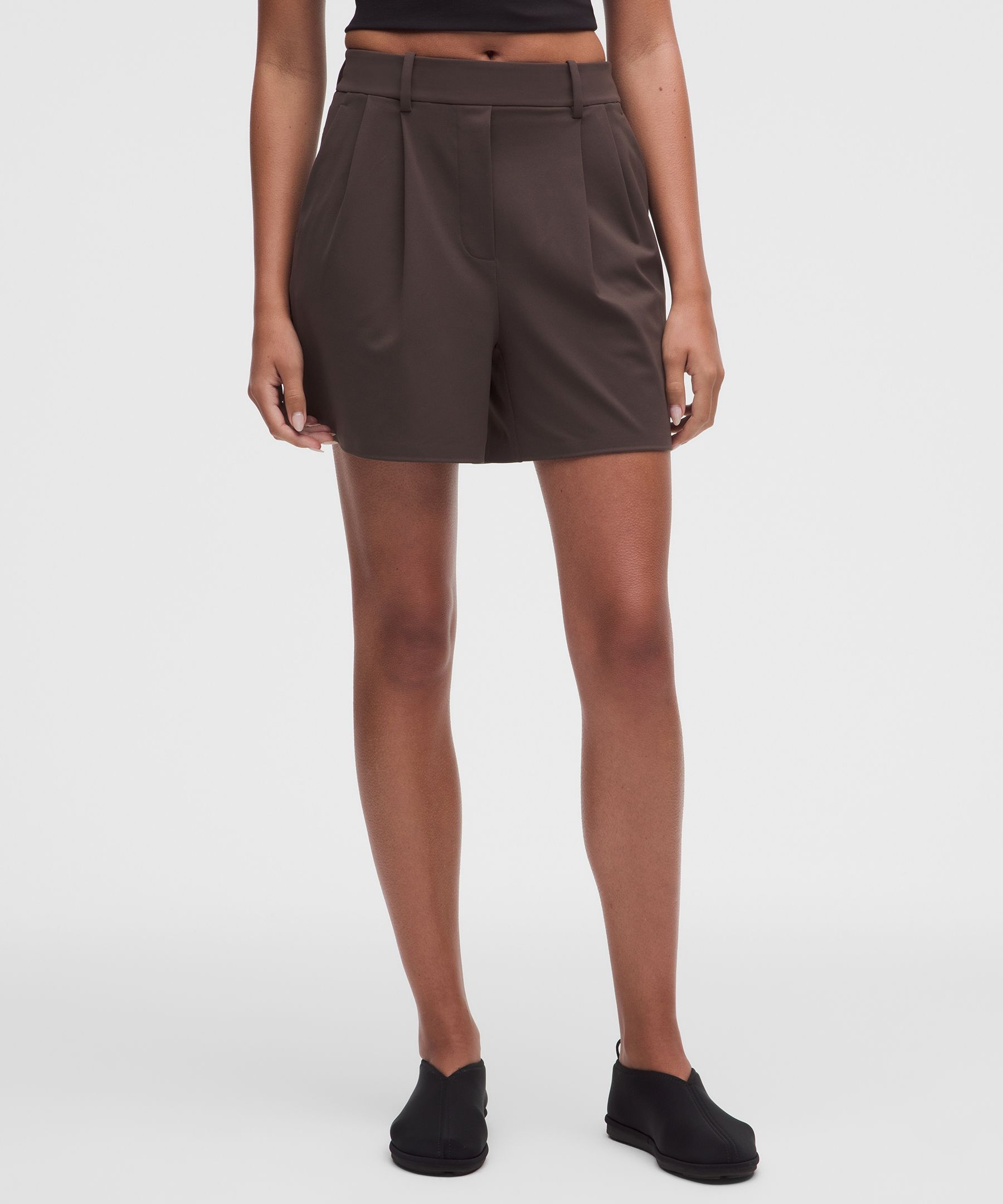 Daydrift Pleated High-Rise Short 5"