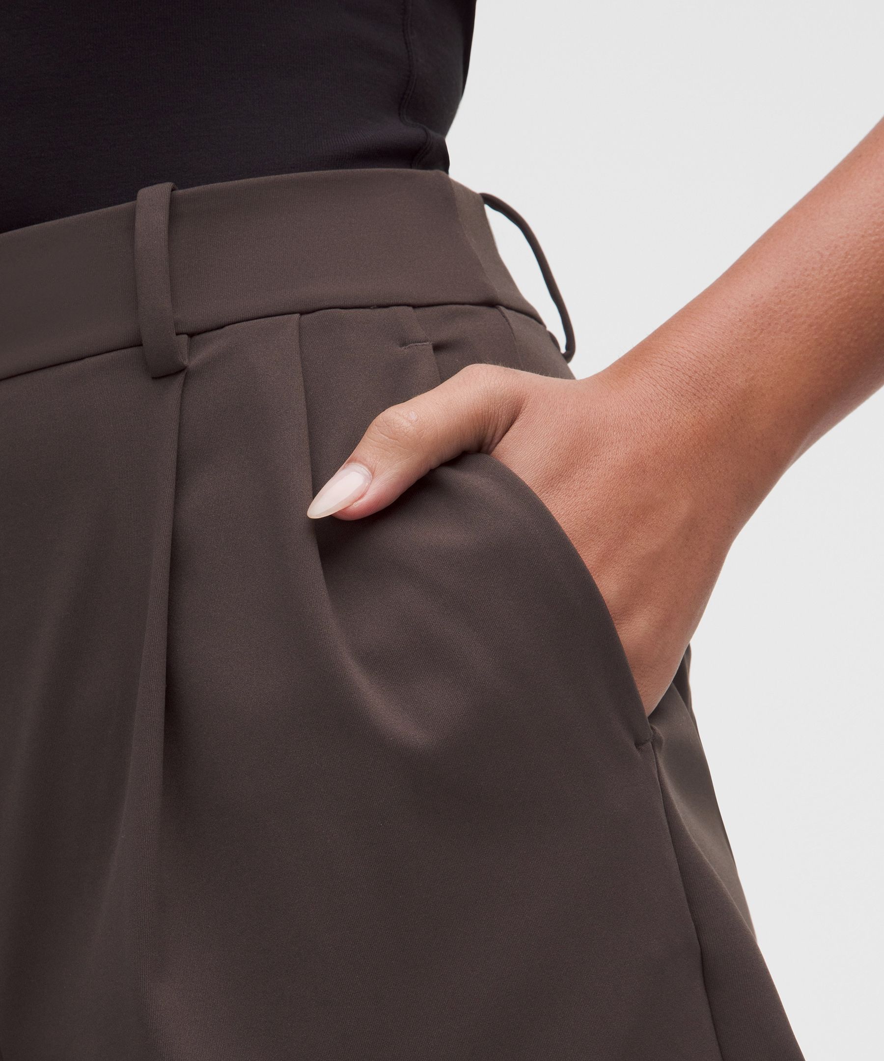 Daydrift Pleated High-Rise Short 5"