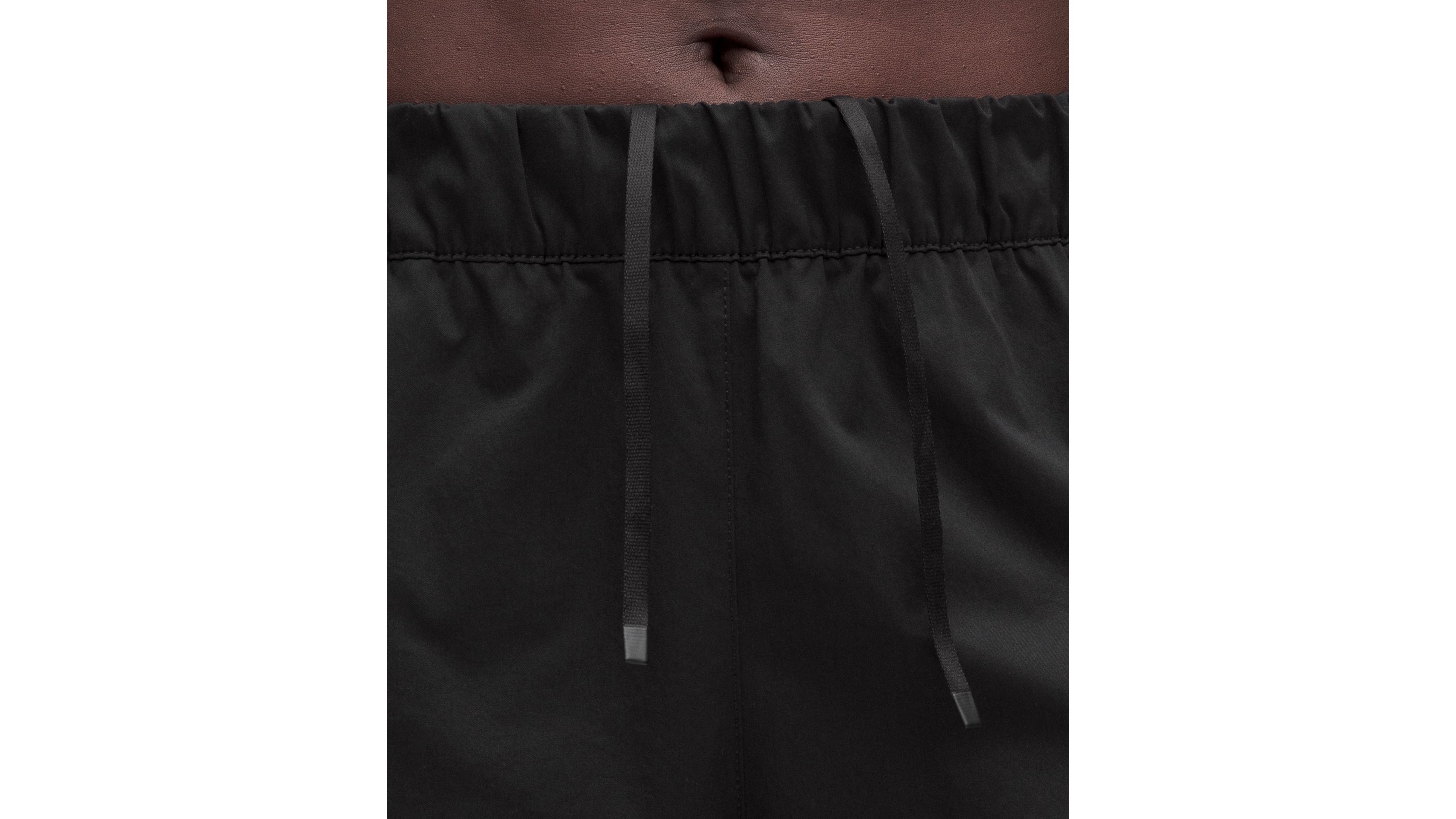 Woven Mid-Rise Bermuda Short