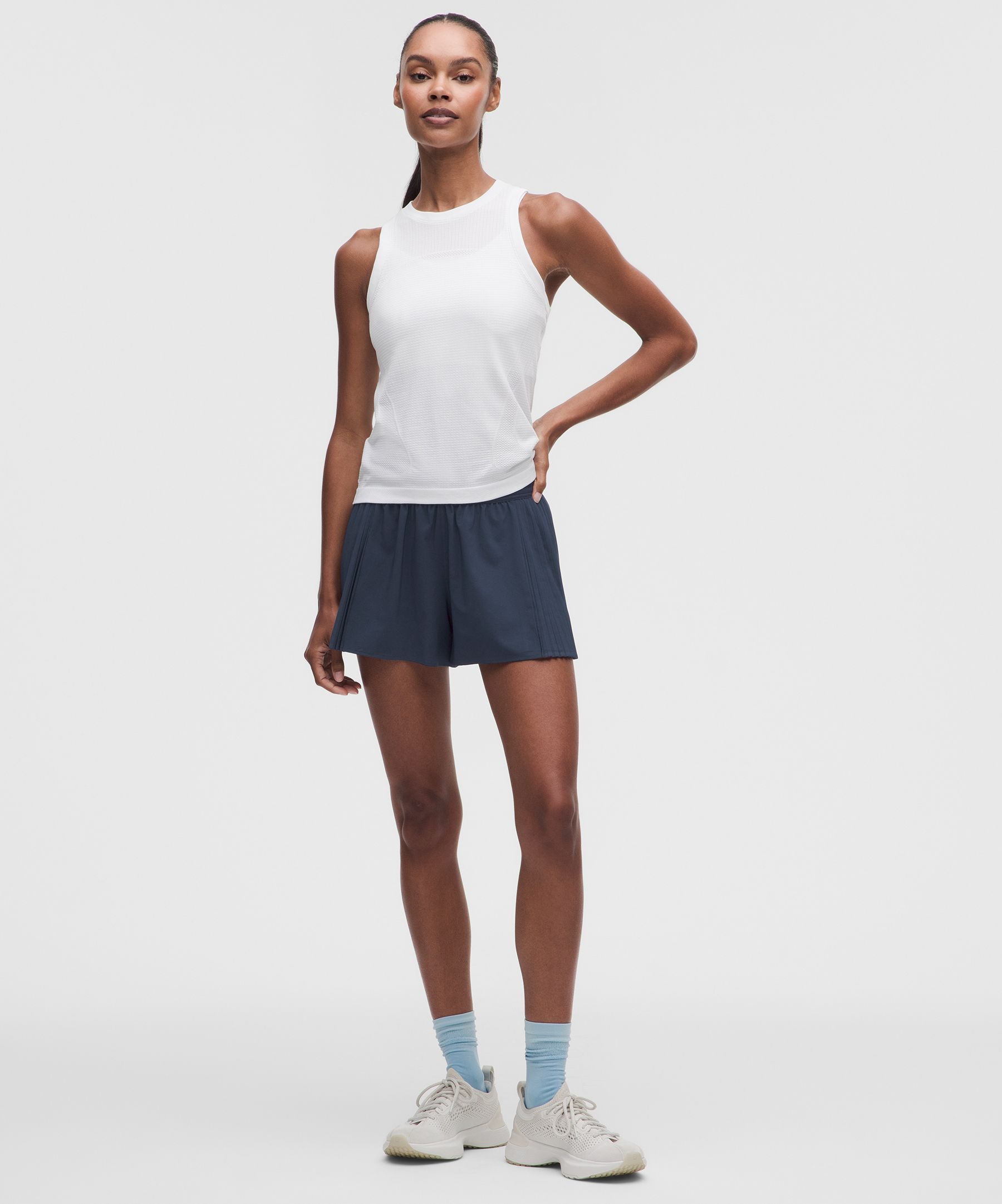 Side-Pleat Tennis Short 2.5"