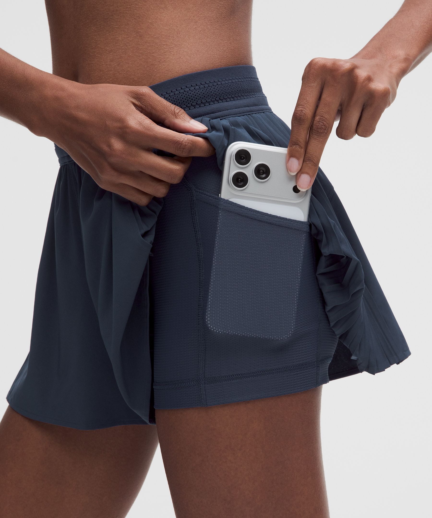 Side-Pleat Tennis Short 2.5"
