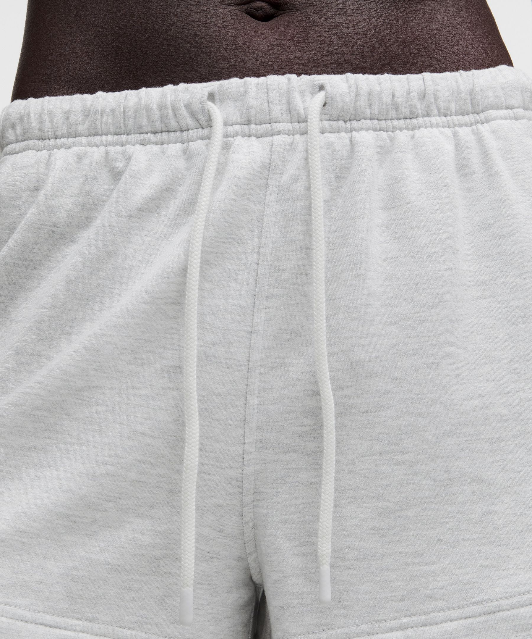 BeCalm Mid-Rise Short 3"
