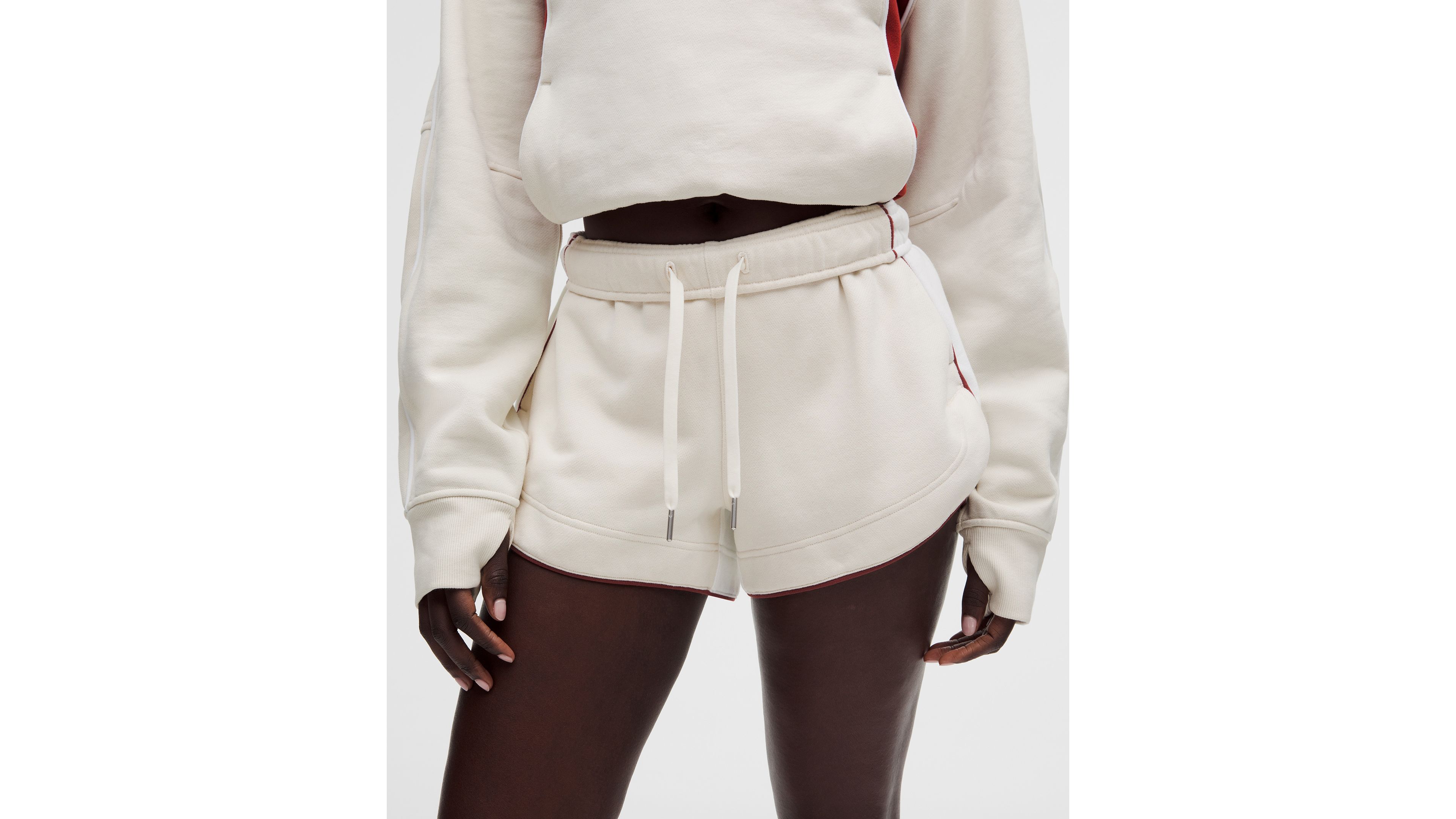 Scuba Mid-Rise Dolphin Short 3" *Colourblock