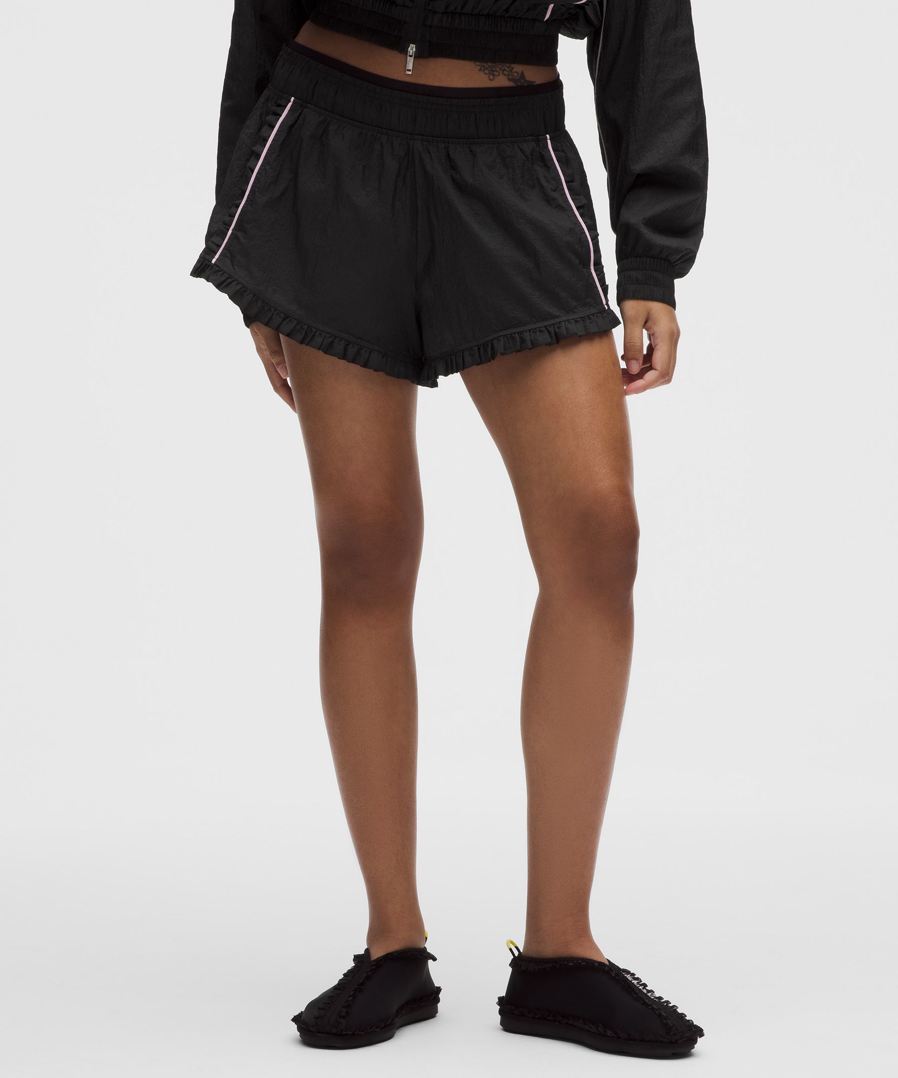 GANNI x lululemon Ruffle-Trim Textured Mid-Rise Short 2.5"