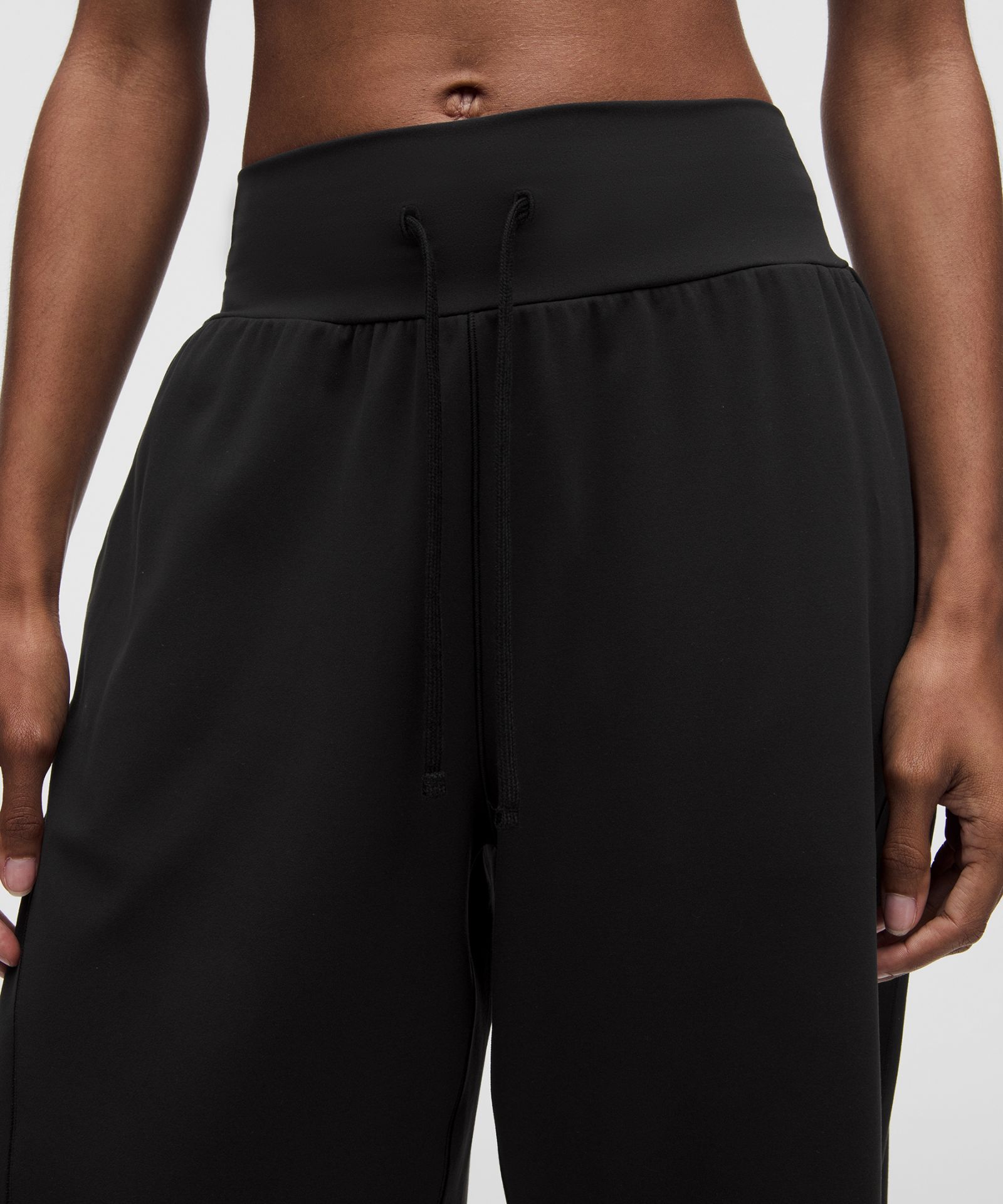 Женские шорты-бермуды Lululemon Groove Mid-Rise Relaxed — фото 4