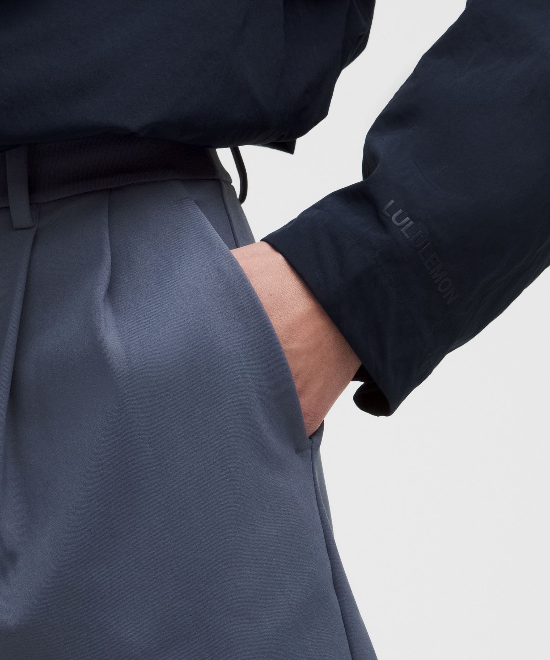 Daydrift Pleated High-Rise Short 5"