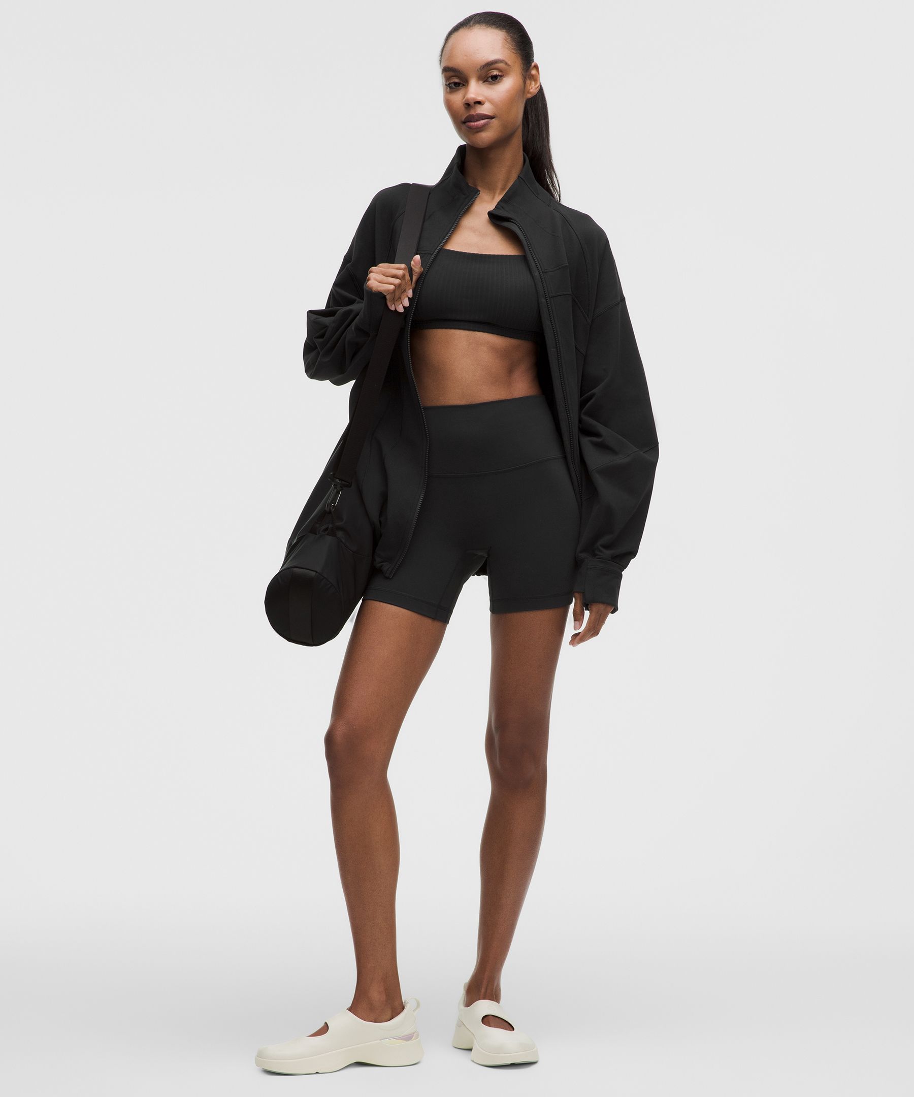 Shorts lululemon Align No Line&trade; de tiro alto 6"