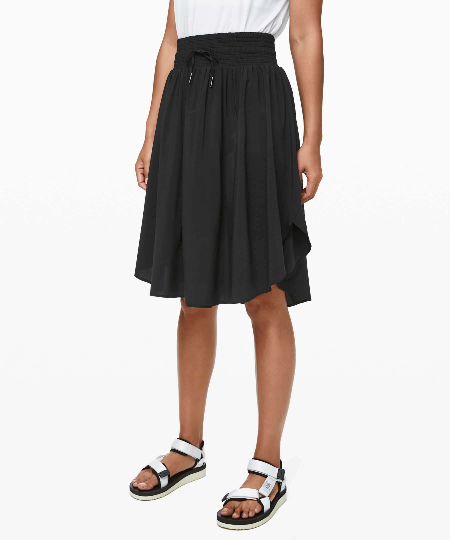 lululemon skirt black
