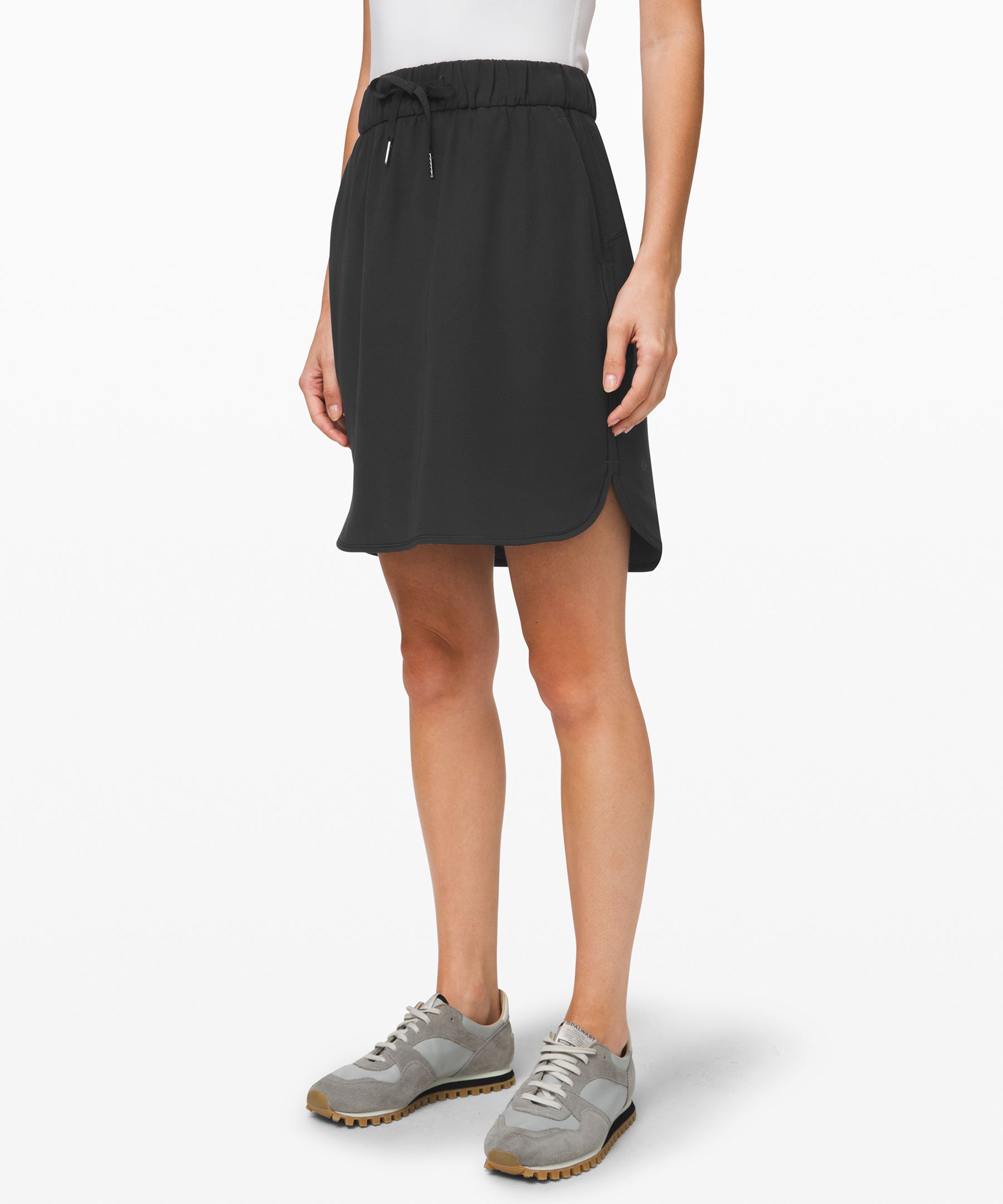 Lululemon On The Fly Skirt *woven In Black