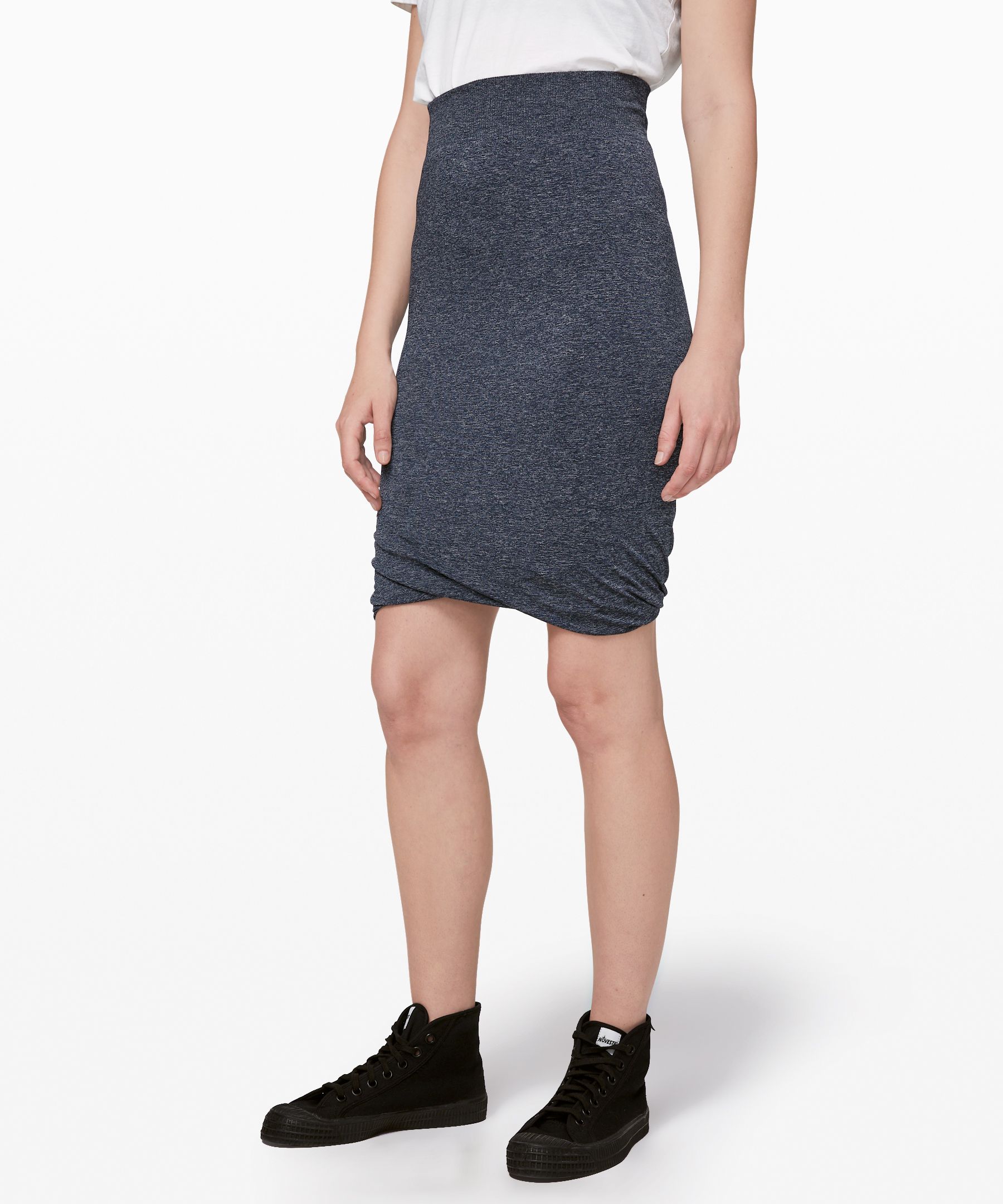 Lululemon Boulevard Bliss Skirt In True Navy/white