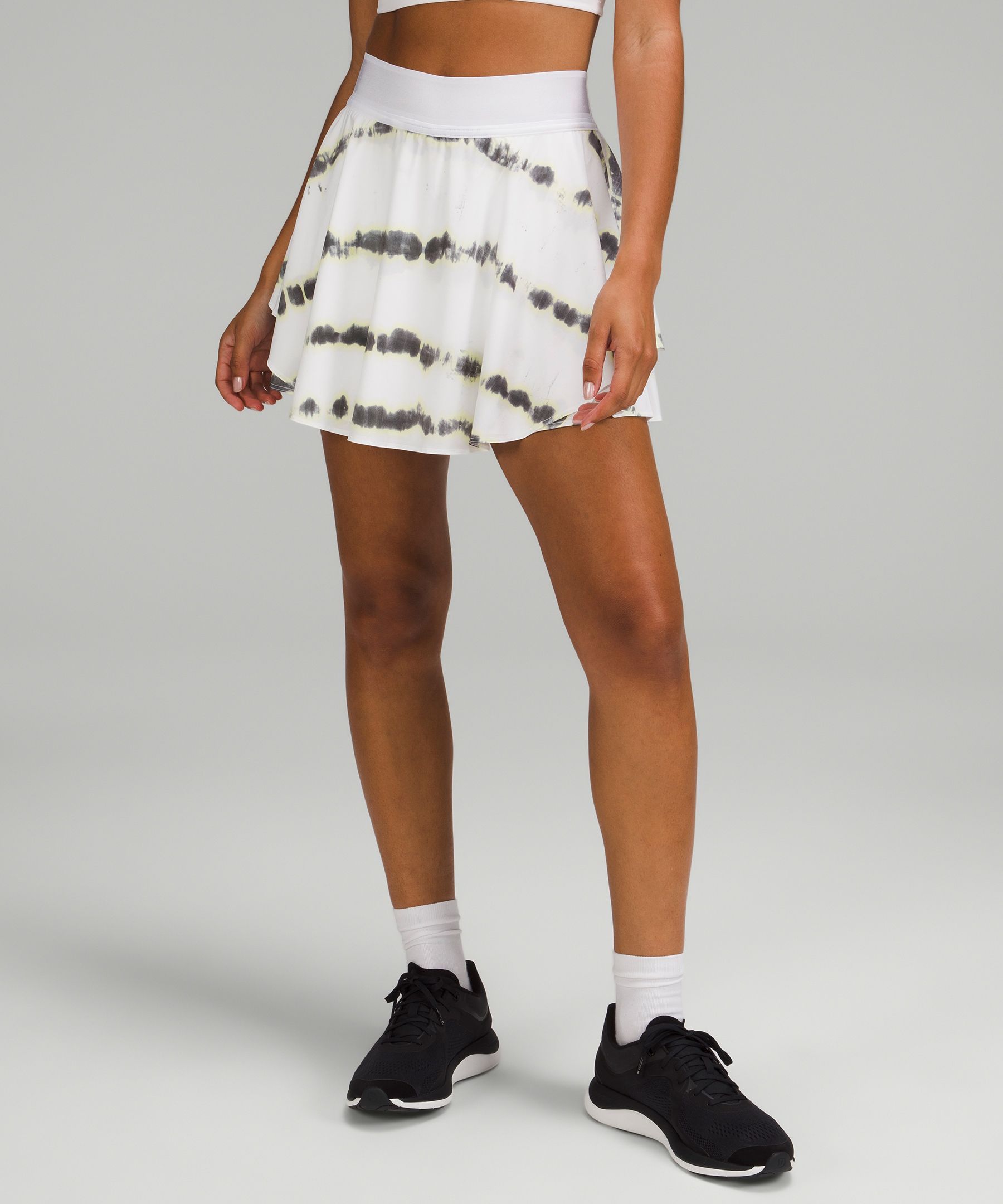 Lululemon Court Rival High-Rise Skirt (Size 0, Regular Length)