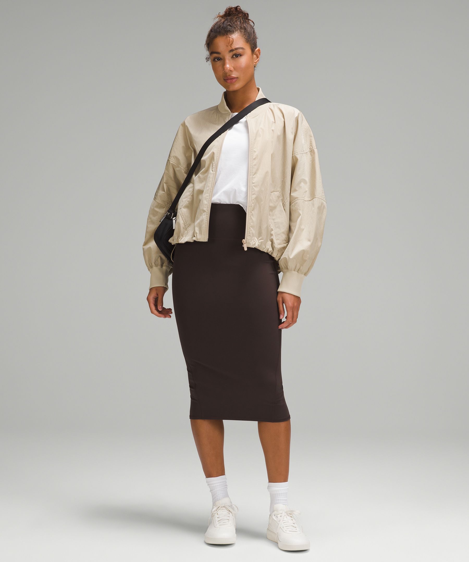 Nulu Slim-Fit High-Rise Skirt