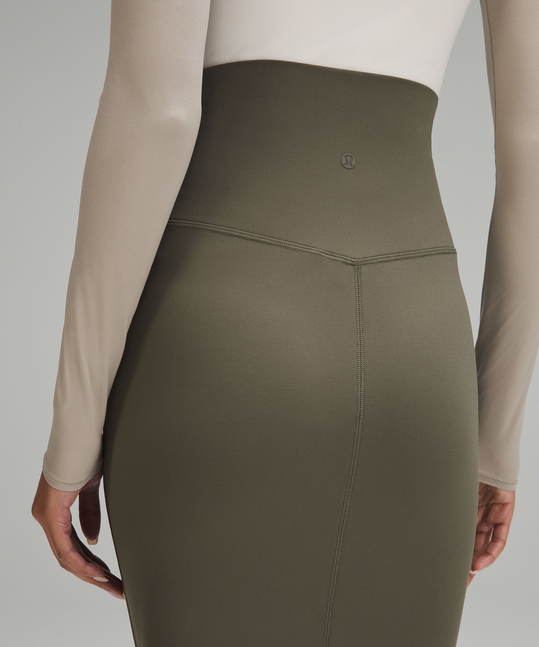 Lululemon athletica Nulu Slim-Fit High-Rise Skirt