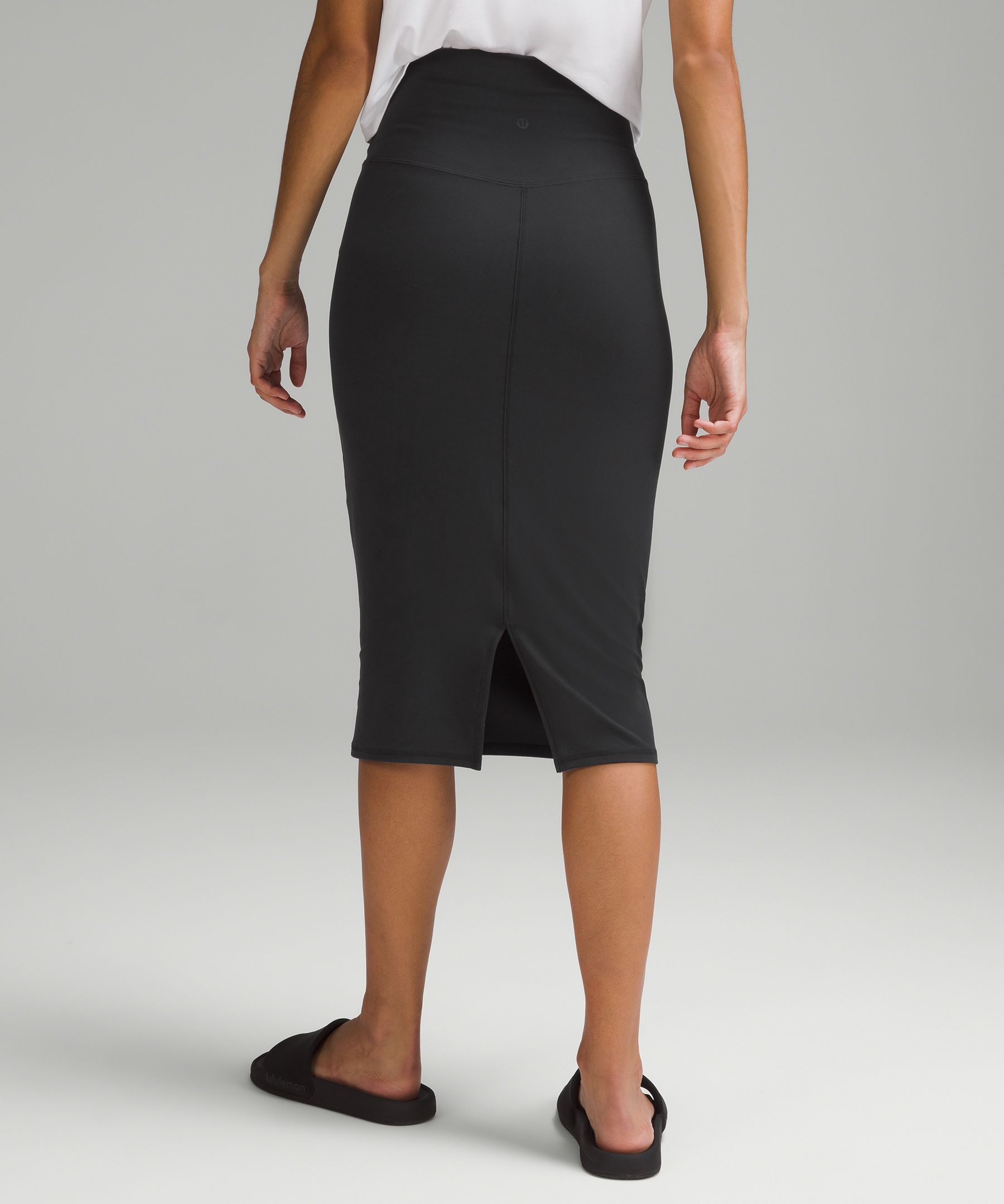 https://images.lululemon.com/is/image/lululemon/LW8AJIS_0001_3?size=800,800