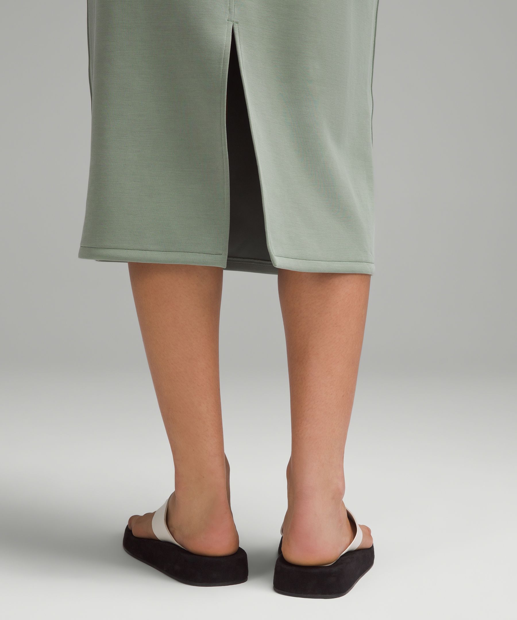 Softstreme High-Rise Midi Skirt | Women's Skirts