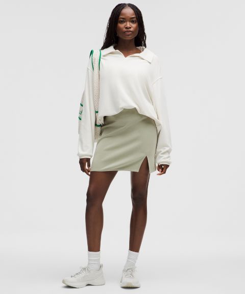 Женская мини-юбка Lululemon Softstreme High-Rise, цвет: Туманный зелёный