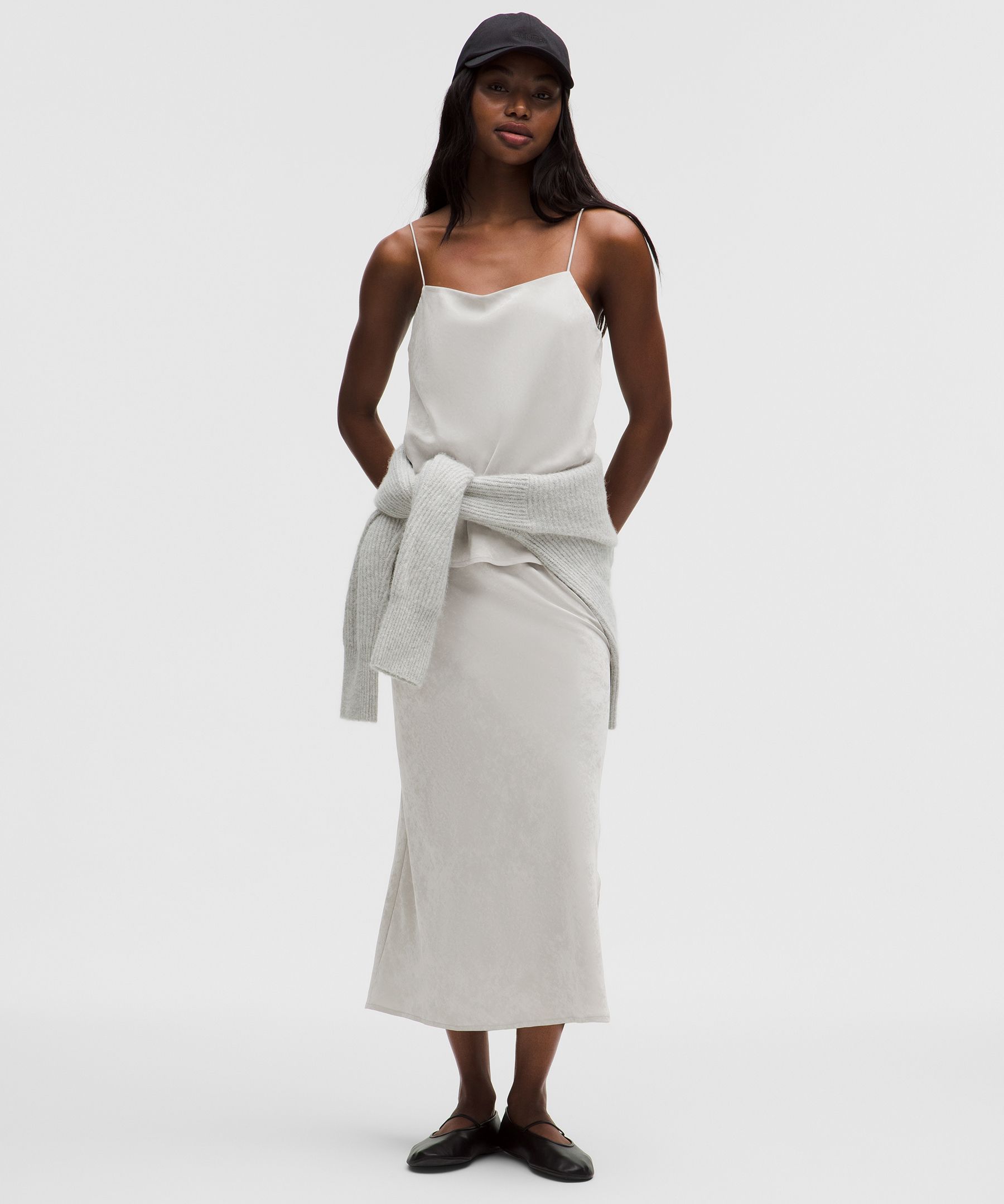 サテンストレッチ ウエストミディスカート | スカート | Lululemon JP