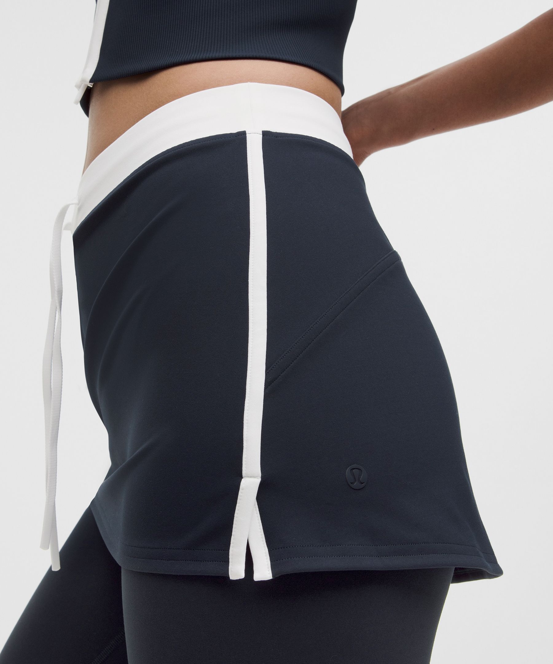 Everlux™ カラーブロック レイヤースカート | スカート | Lululemon JP