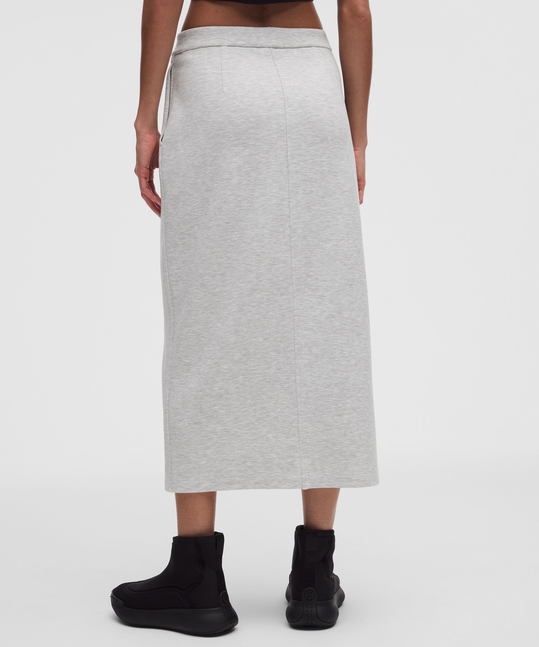 Smooth Spacer High-Rise Midi Skirt