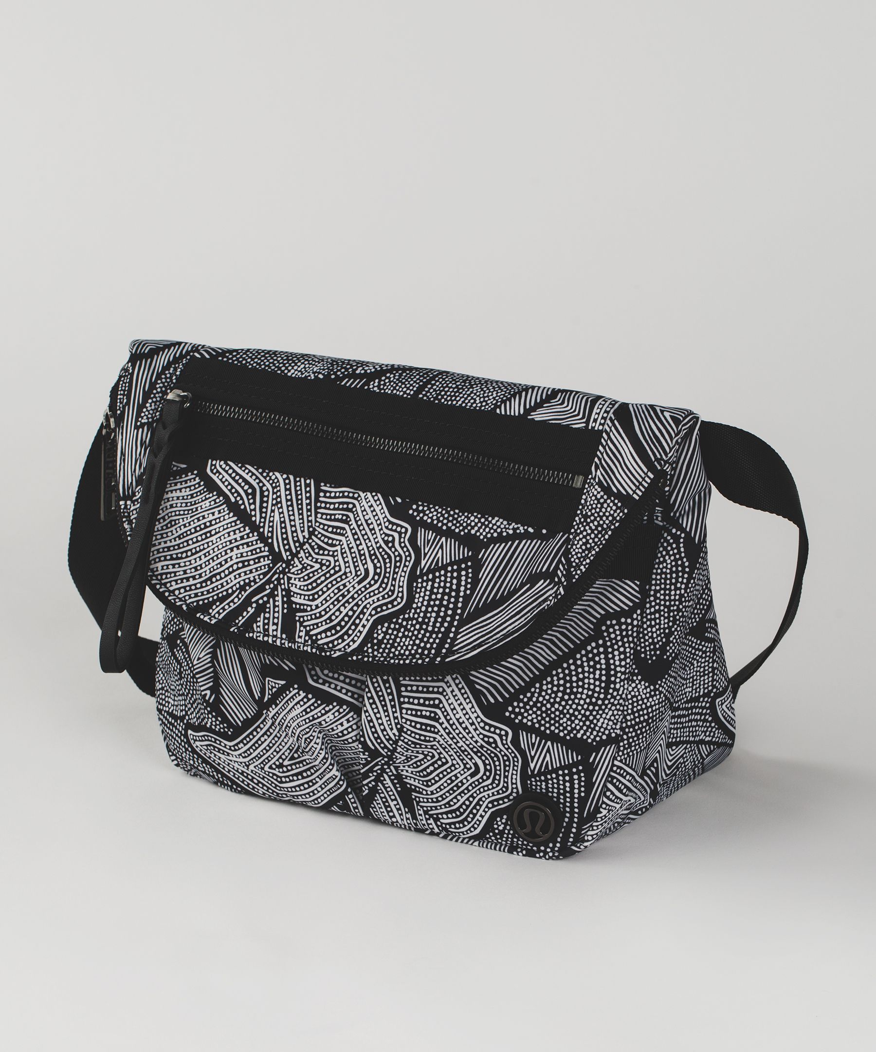 Lululemon ショルダーバッグ Festival Bag II ネイビー Lululemon Festival Bag II *5L - Teal Shadow - lulu fanatics