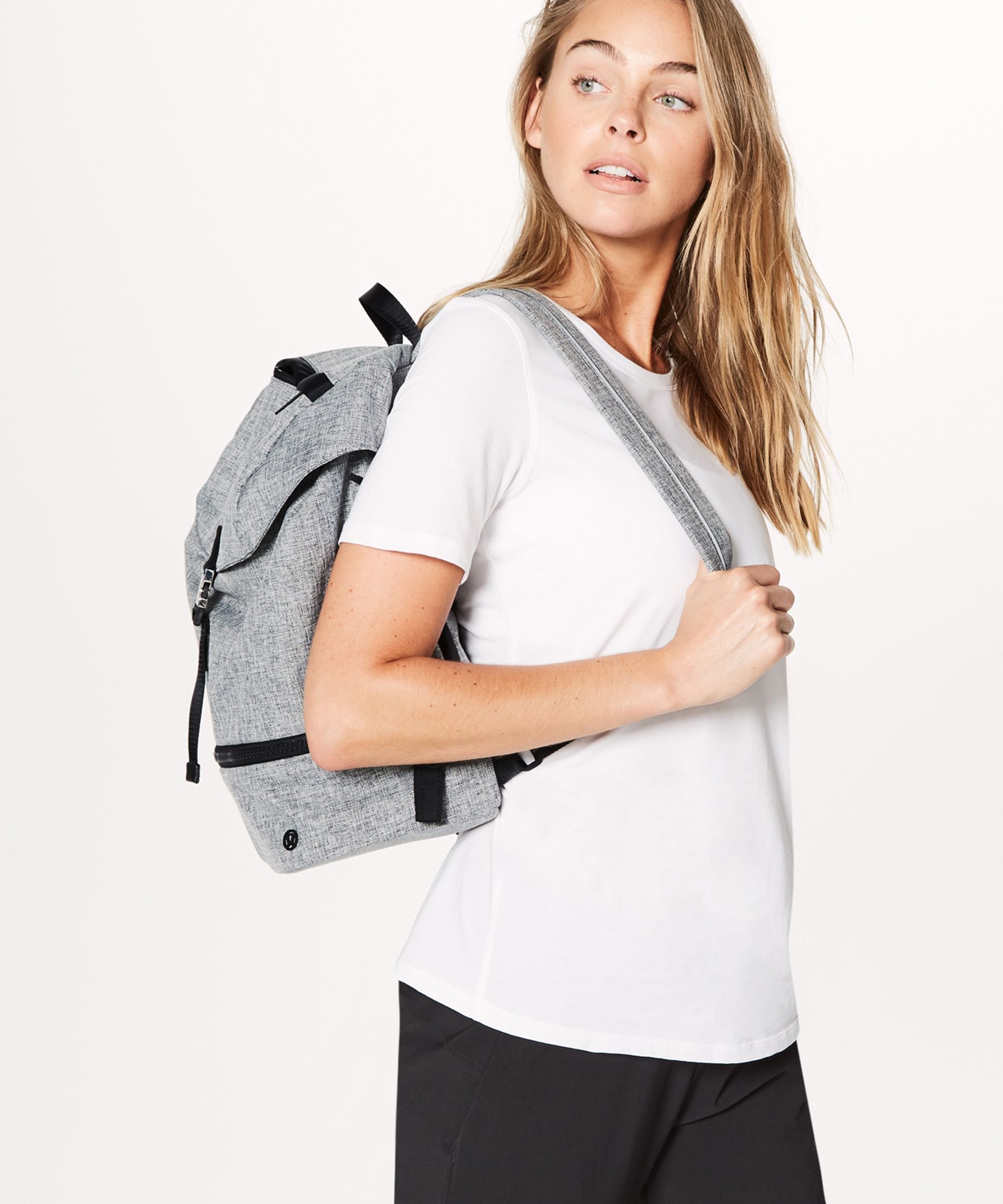 lululemon go lightly backpack