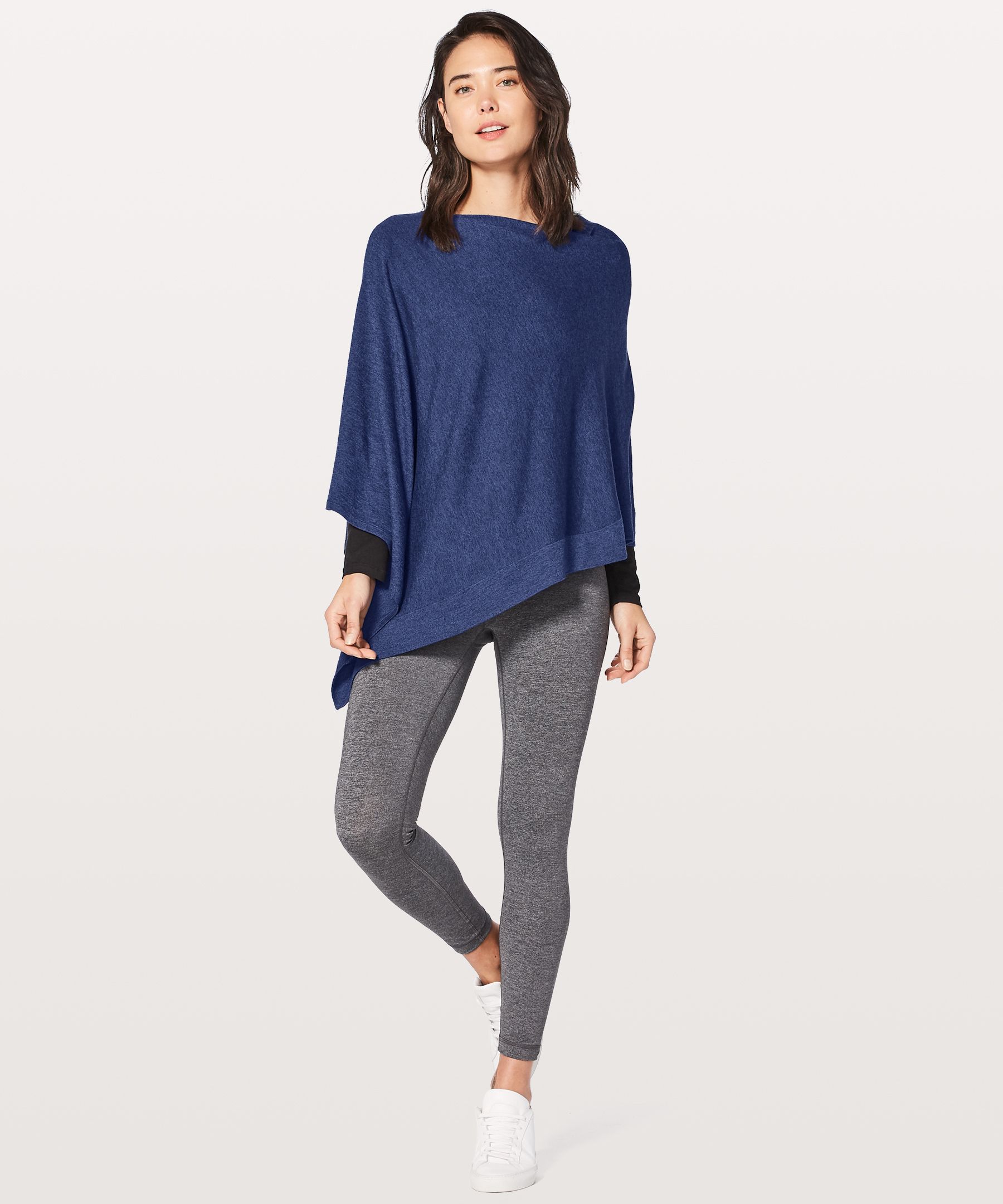 Yin Poncho  Lululemon EU