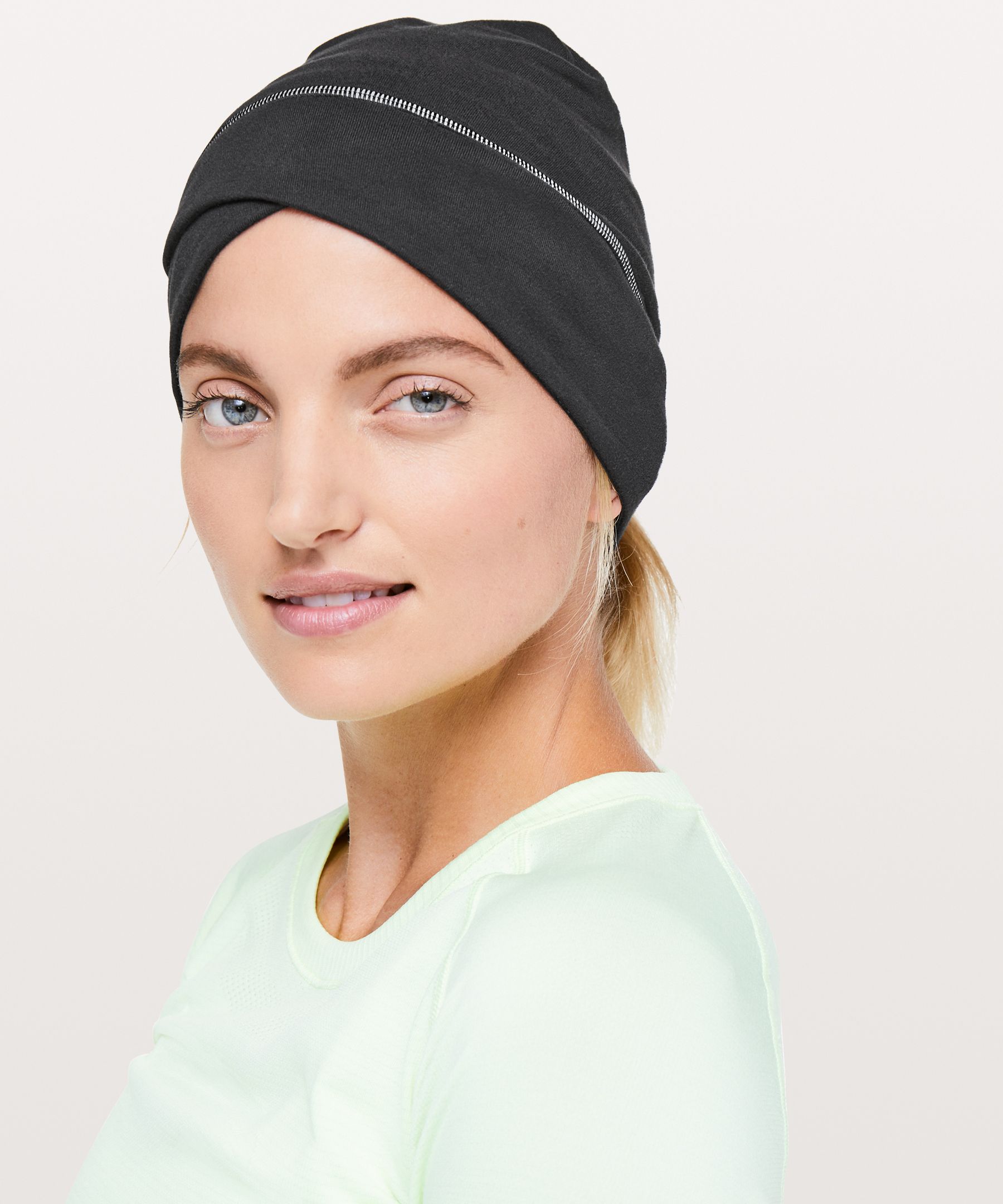 lululemon running beanie