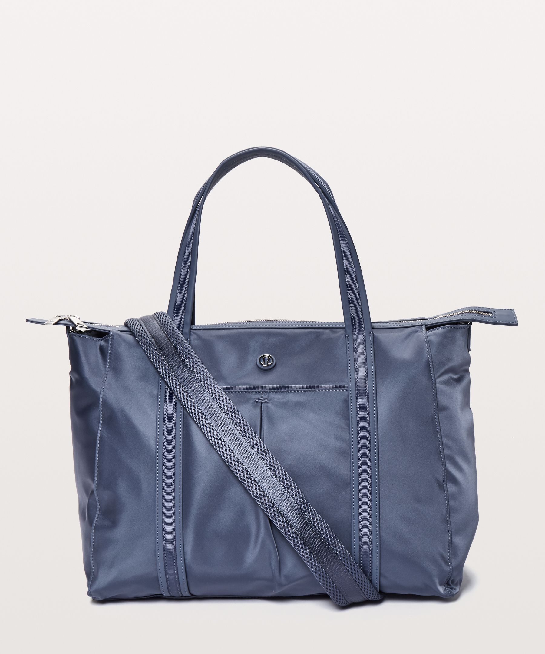 Lululemon Everywhere Bag In Blue | ModeSens