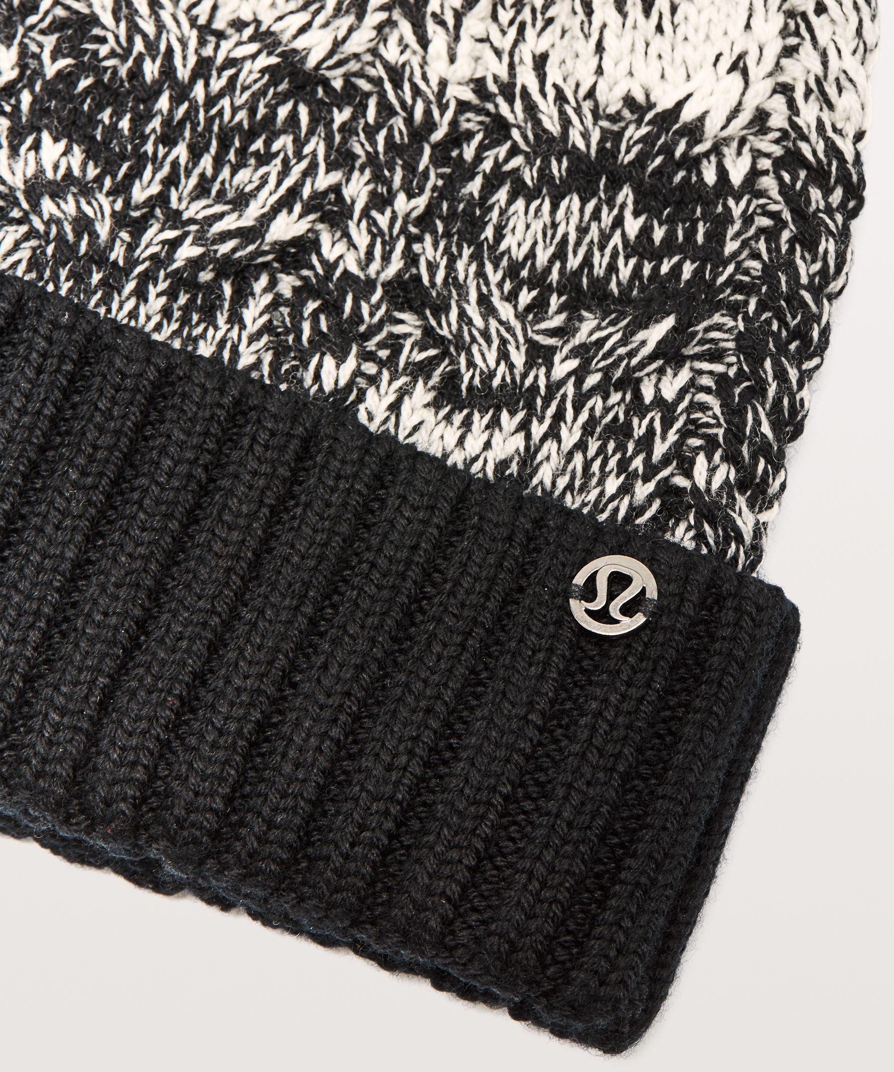 twisted bliss beanie lululemon