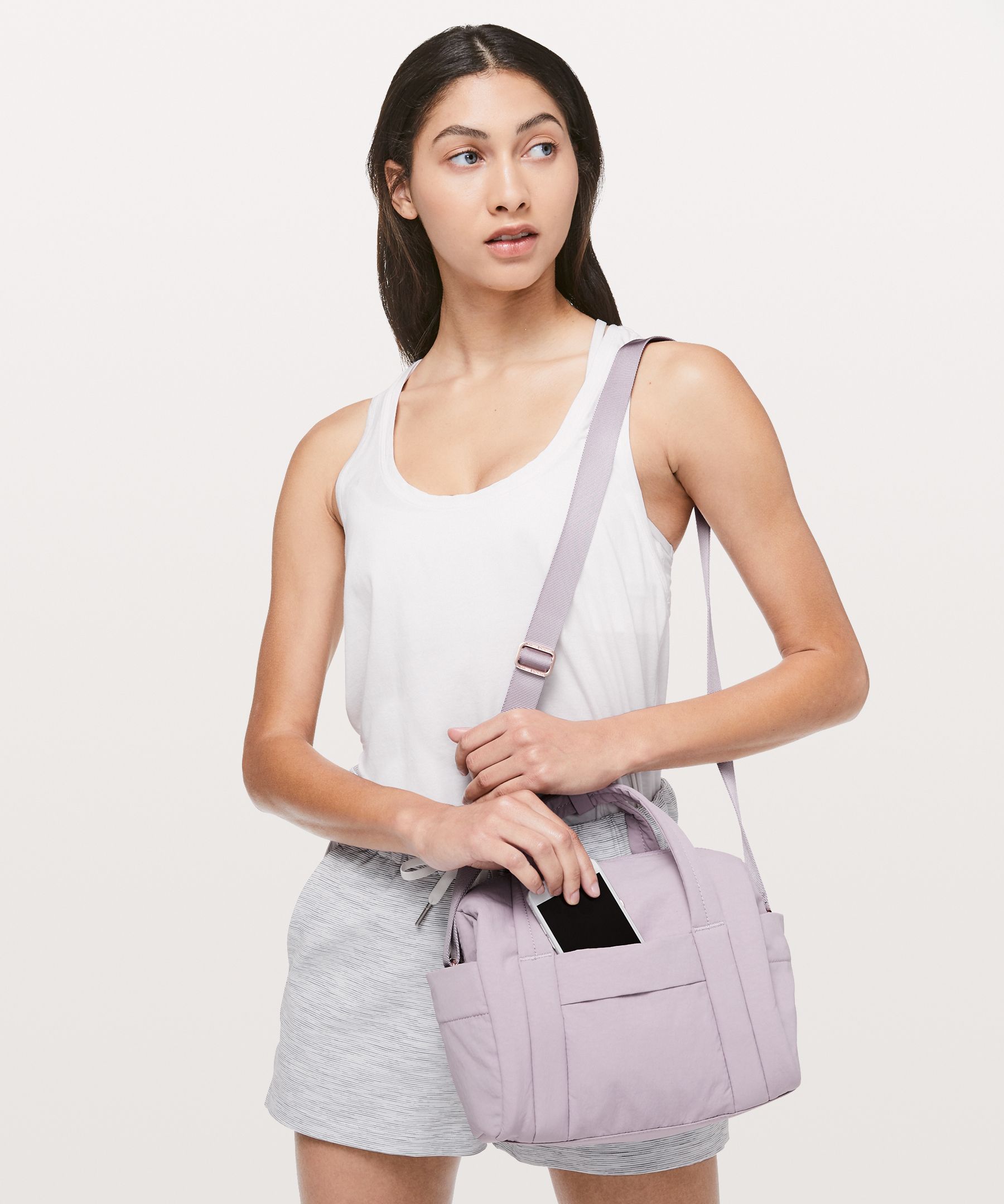 Lululemon on my level barrel bag new arrivals