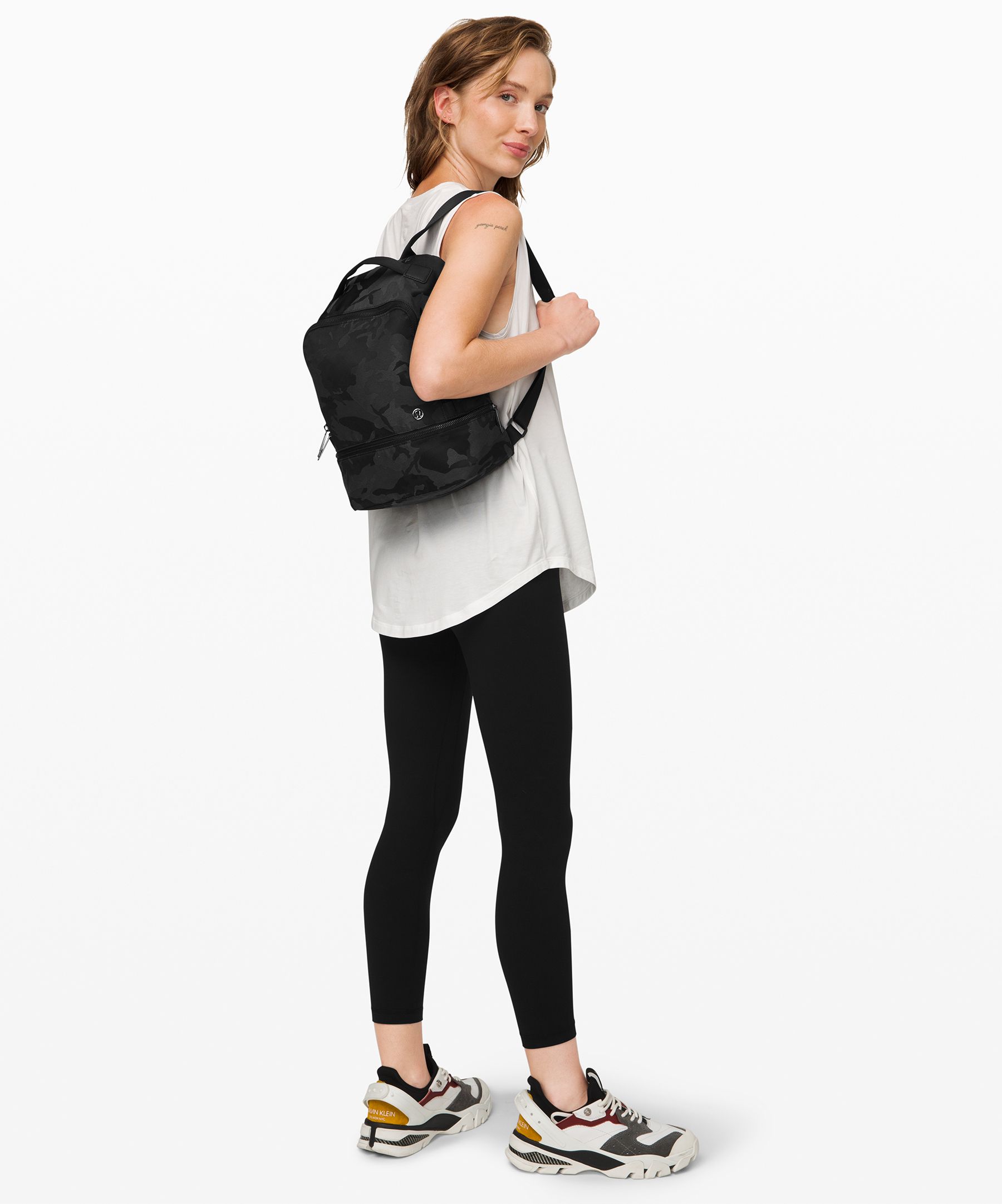 lululemon shoe bag