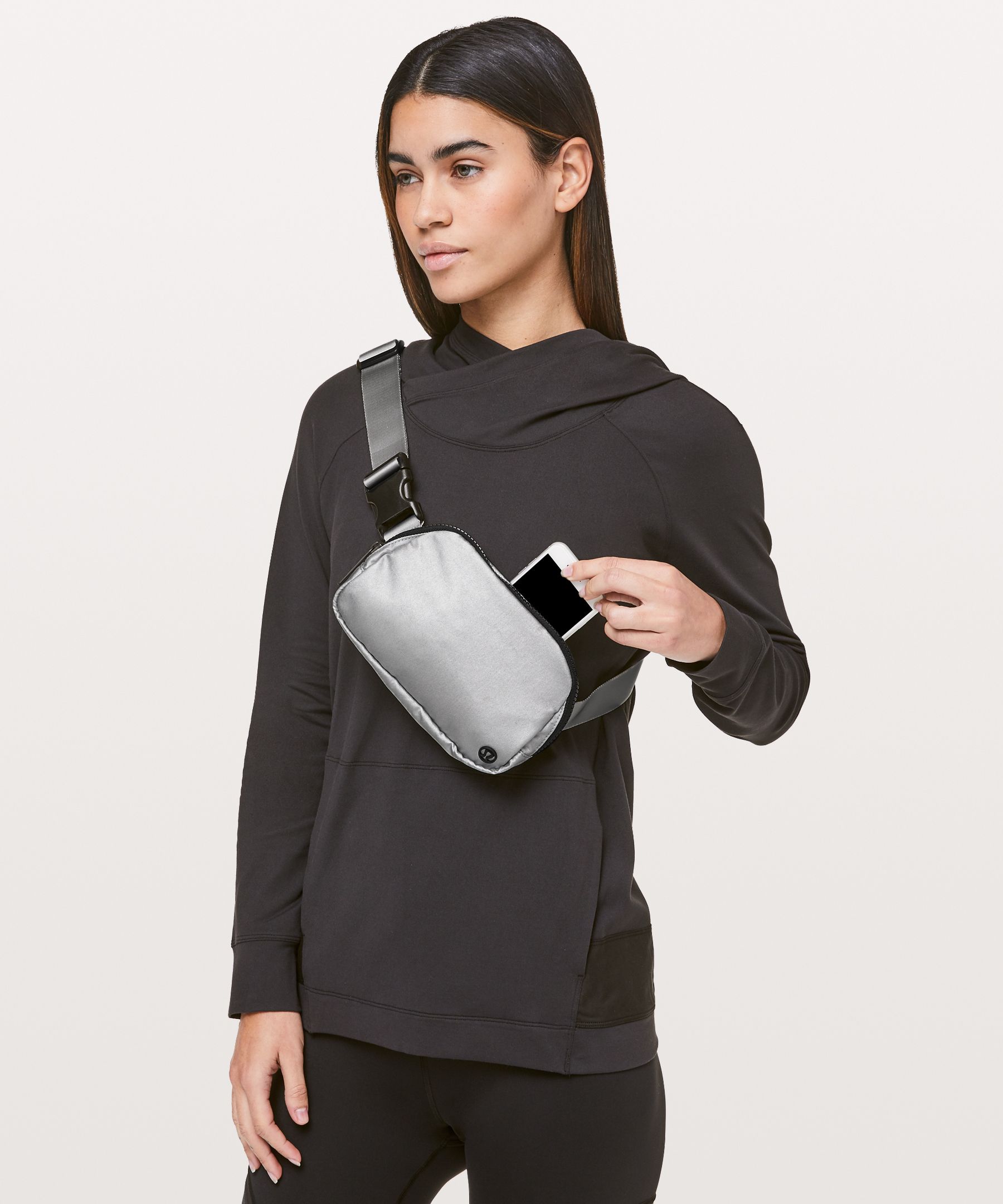 lululemon fanny pack black