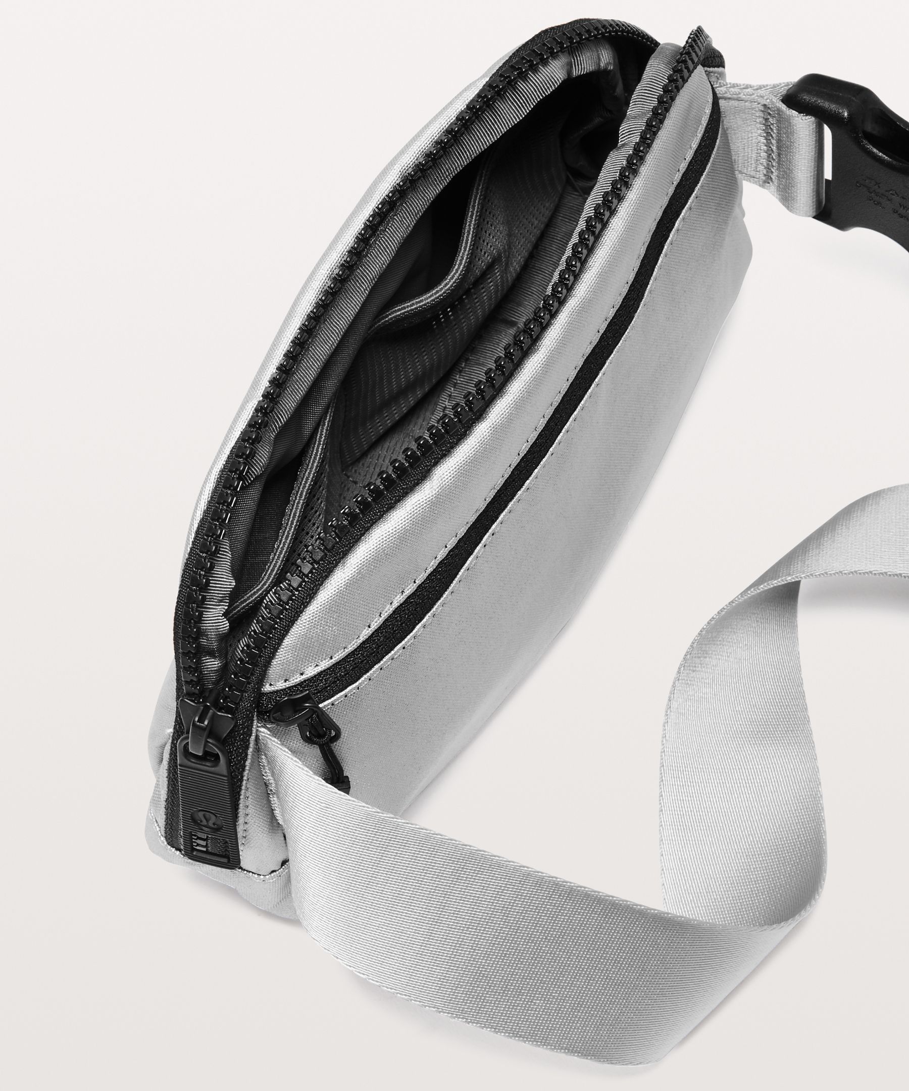 lululemon small fanny pack