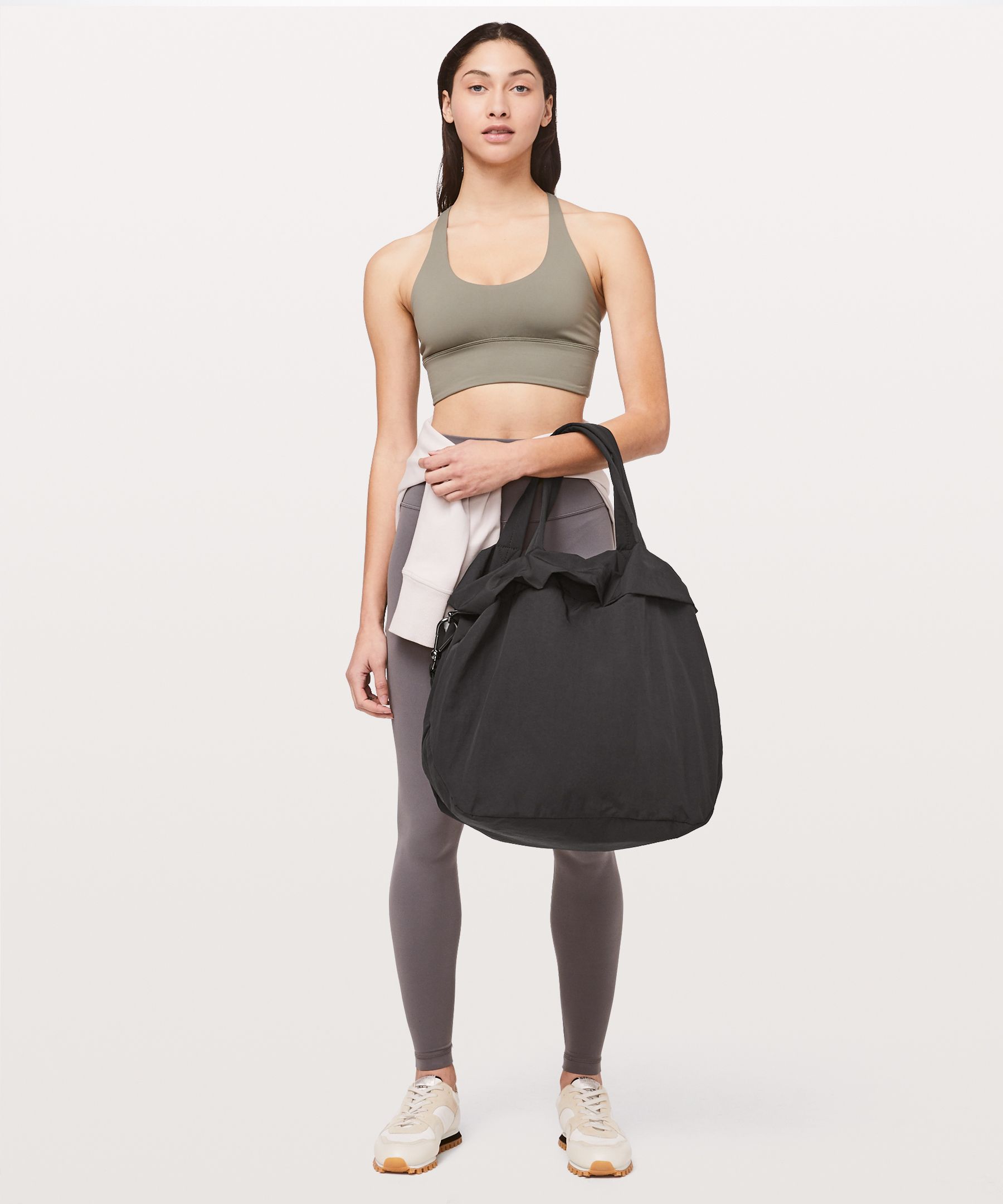 On My Level Bag *Large | バッグ | Lululemon JP