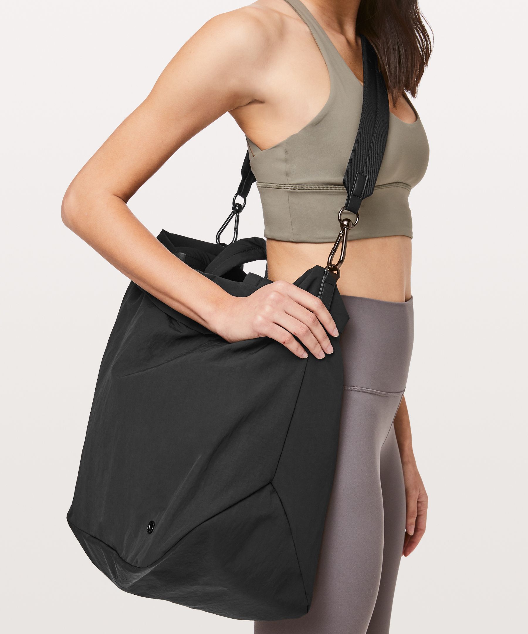 Lululemon On My Level Bag 2.0 Reviewed | International Society of