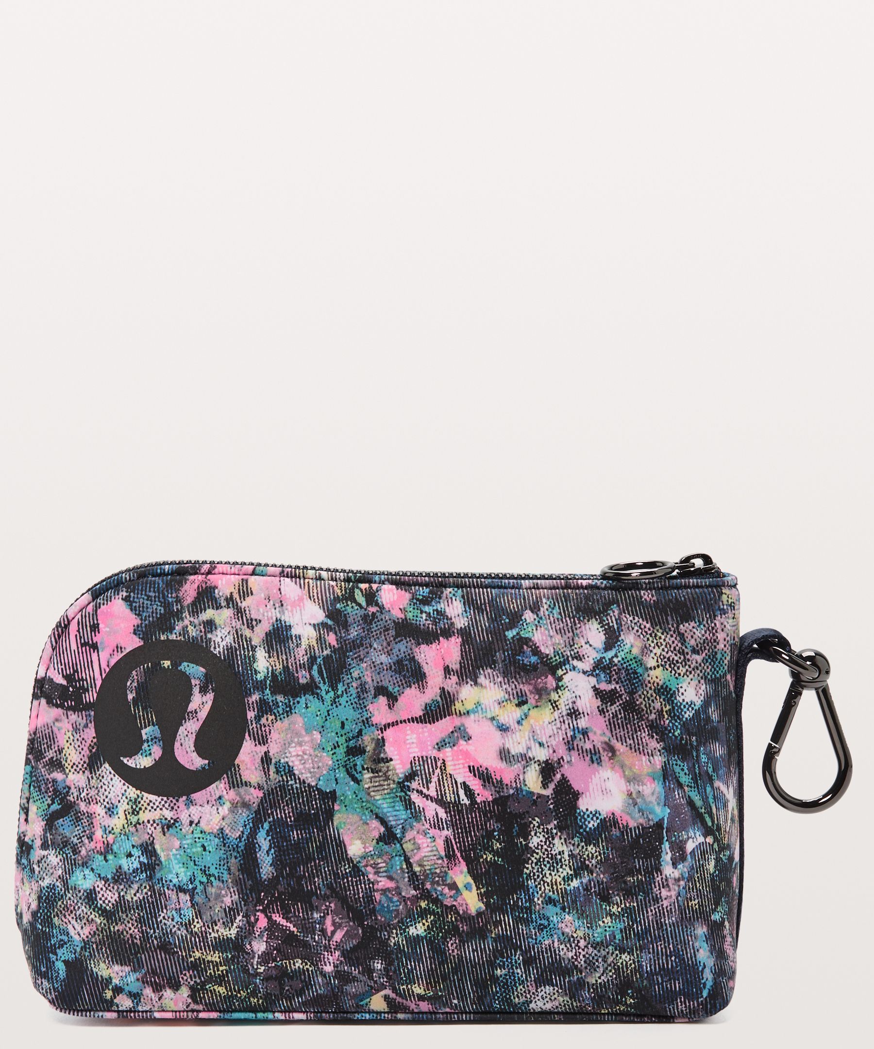 lululemon travel pouch