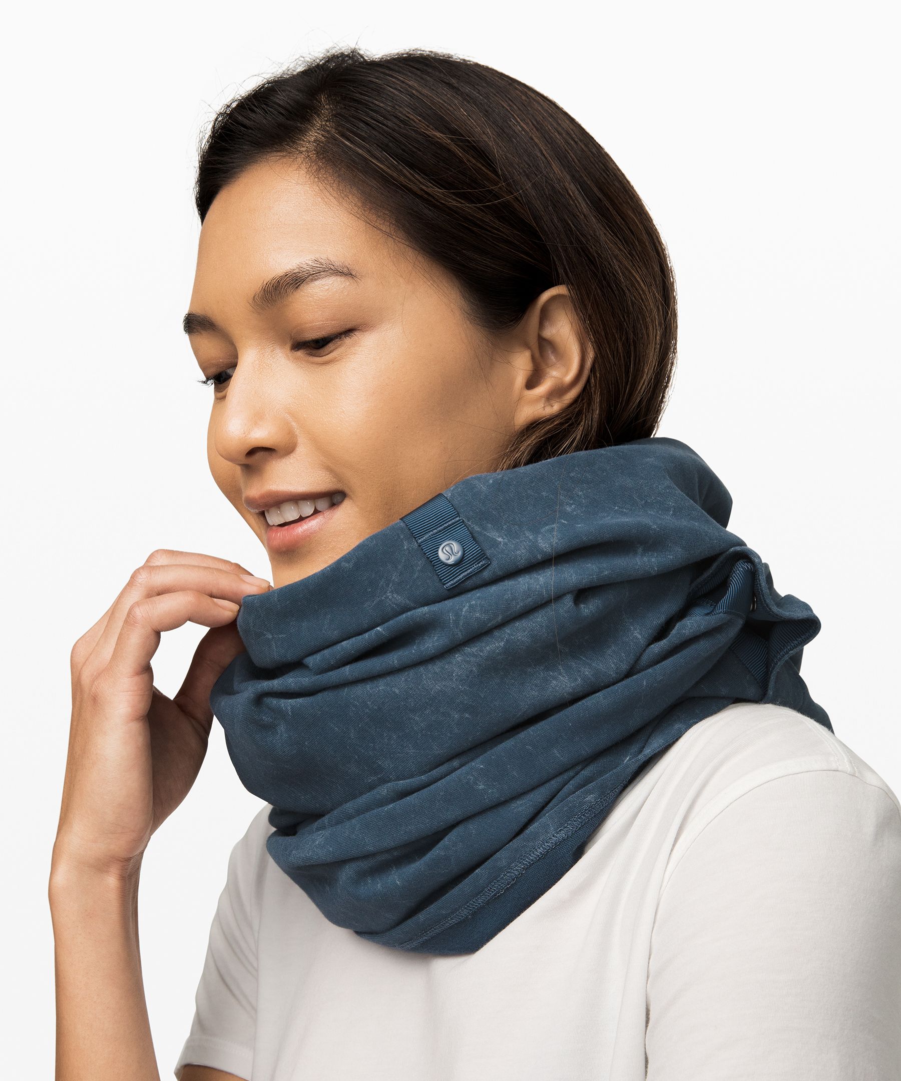 lululemon scarf men's