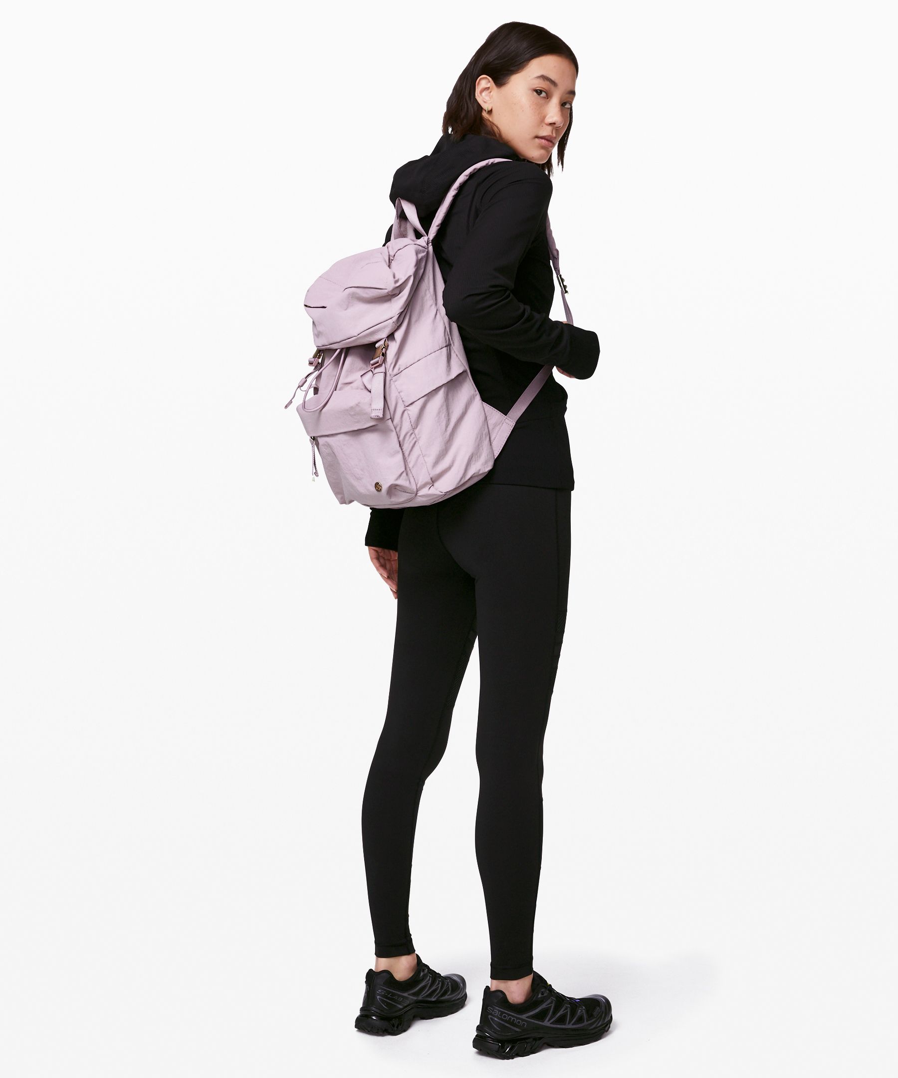 on my level backpack lululemon review