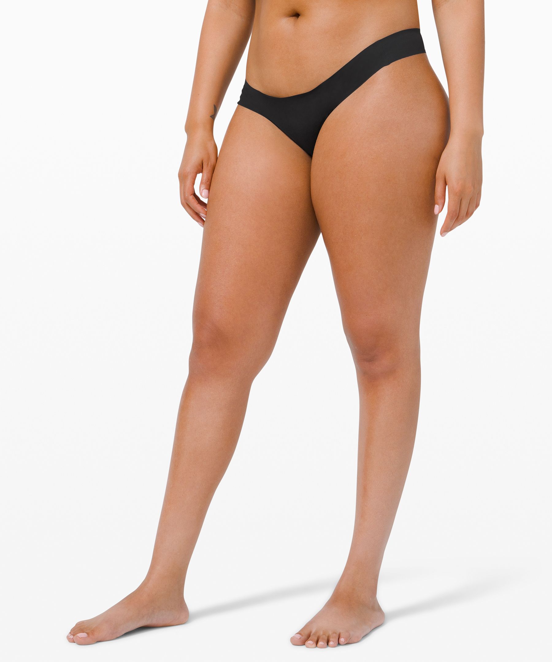 MID RISE SEAMLESS THONG - BLACK