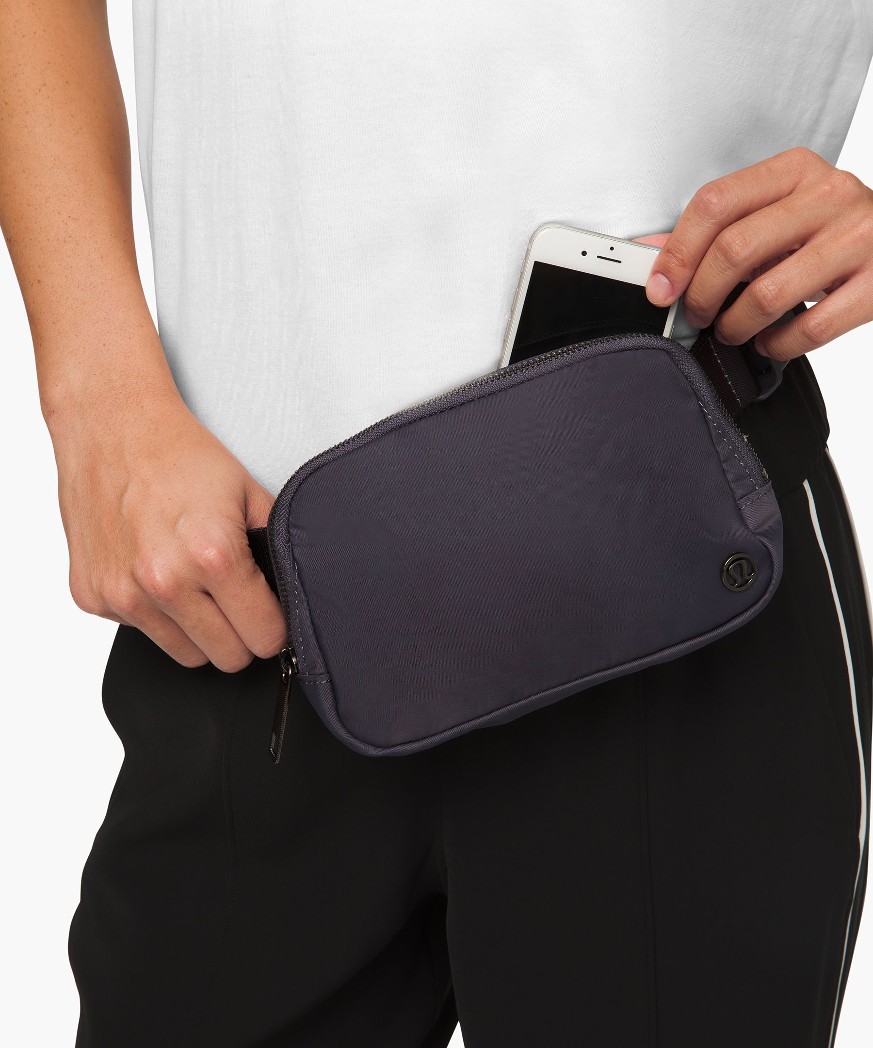 lululemon mens fanny pack