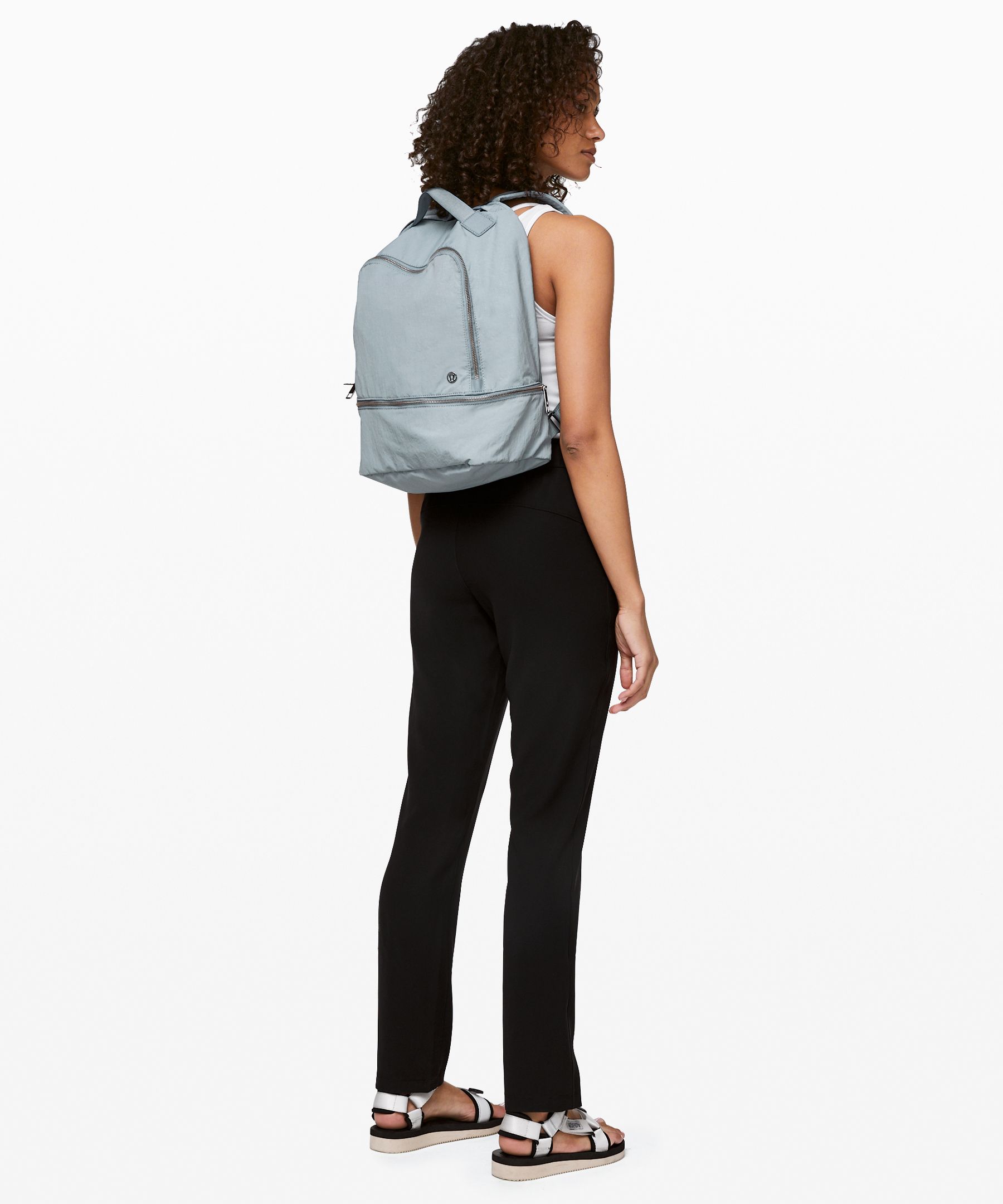 City Adventurer Backpack - Fashion & Fernweh