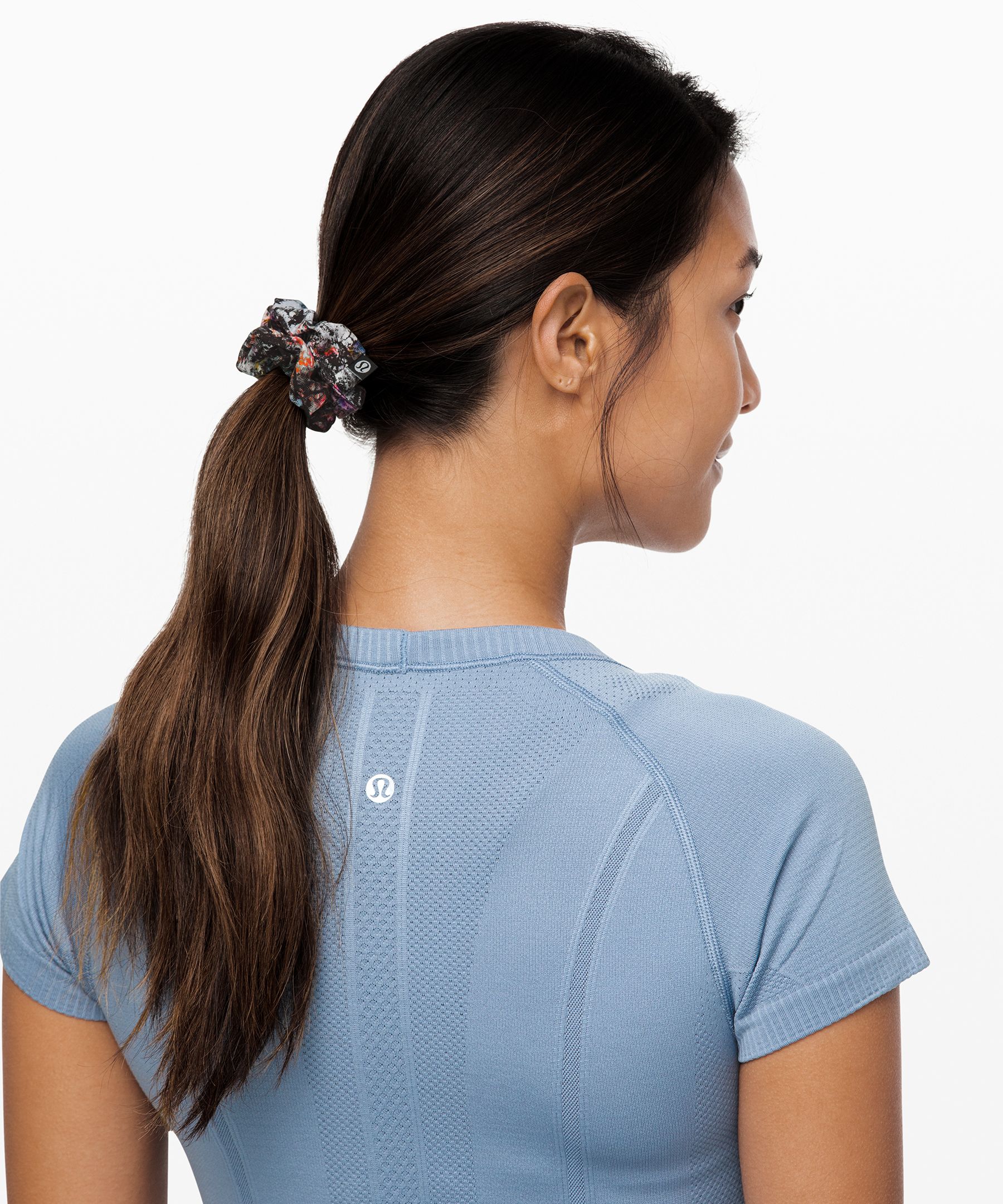 Vitalize Multi Uplifting Scrunchie